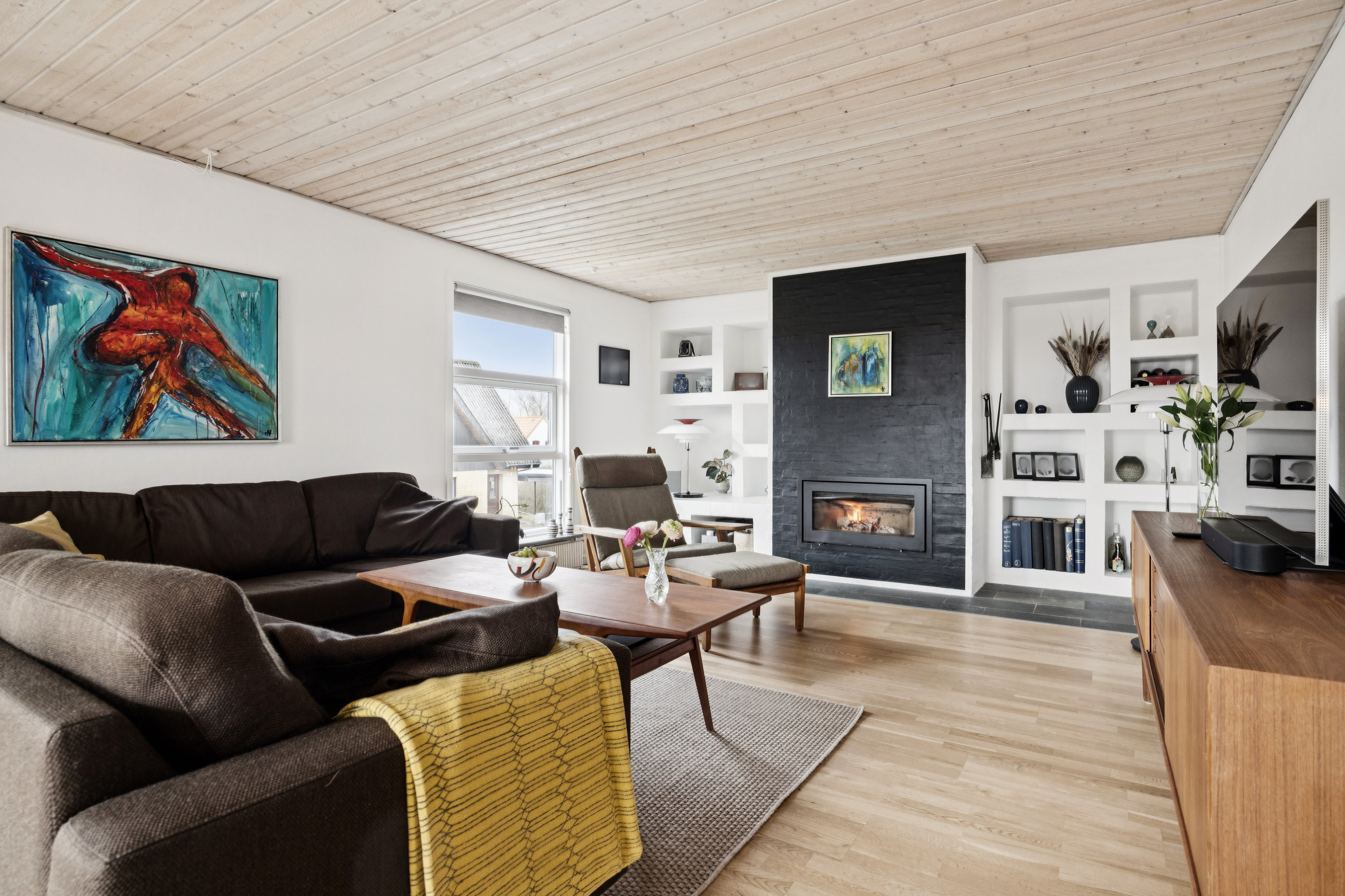 Fremhævet stue billede i fuldskærmstilstand. Billede af Kirkevej 6, Vester Hassing, 9310 Vodskov