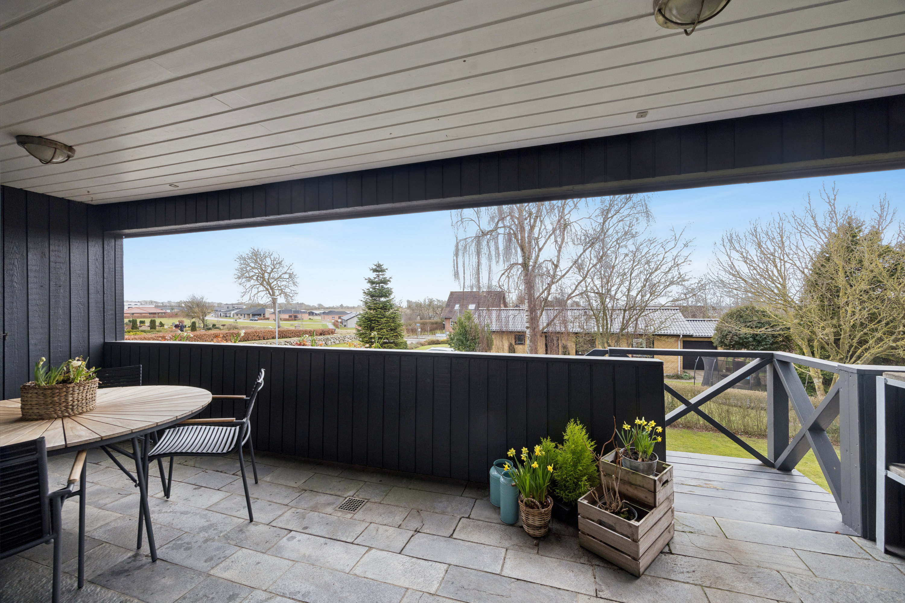 Fremhævet terrasse billede i fuldskærmstilstand. Billede af Kirkevej 6, Vester Hassing, 9310 Vodskov