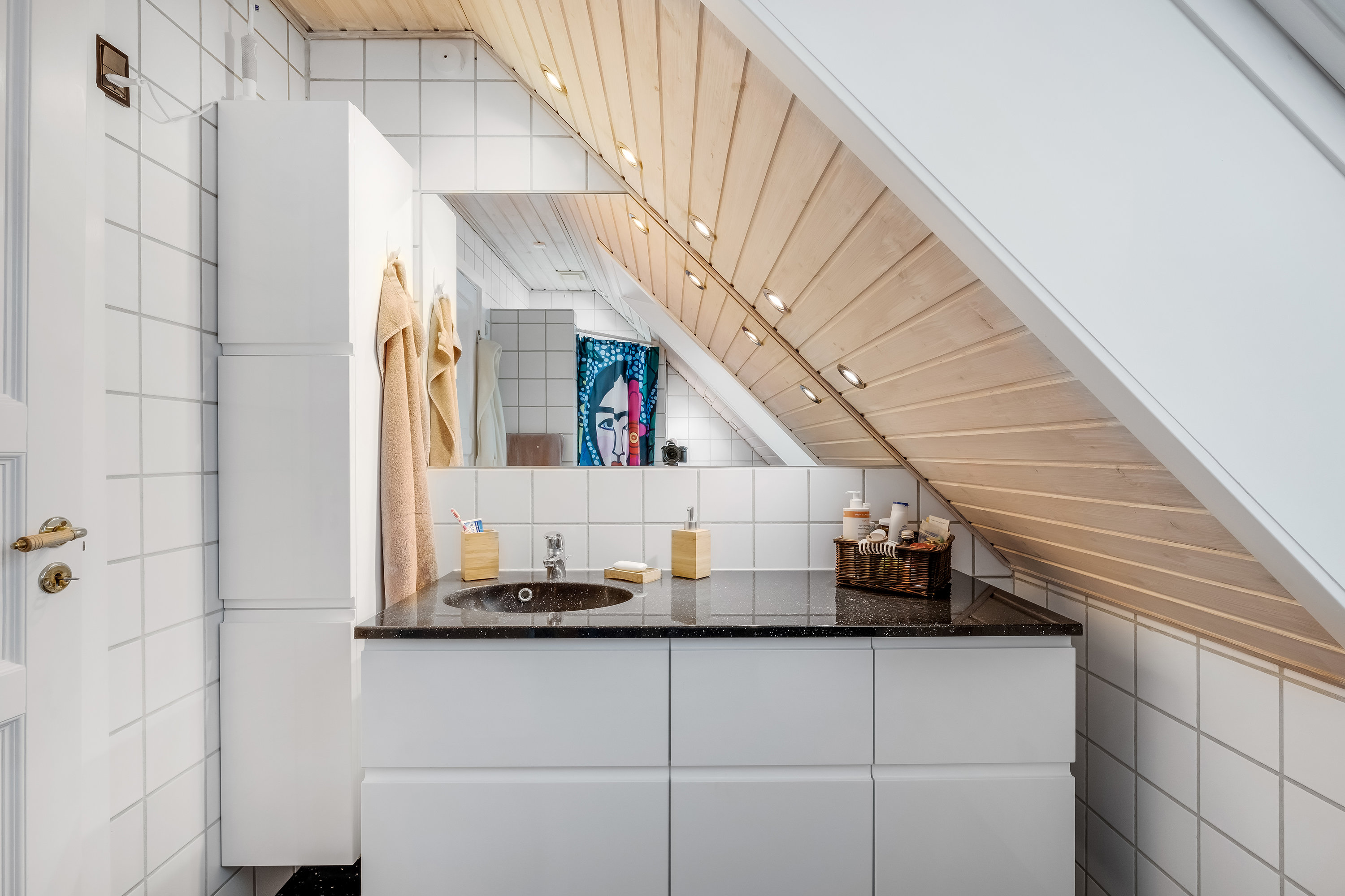 Fremhævet badeværelse billede i fuldskærmstilstand. Billede af Kernevej 35, Højmark, 6940 Lem St