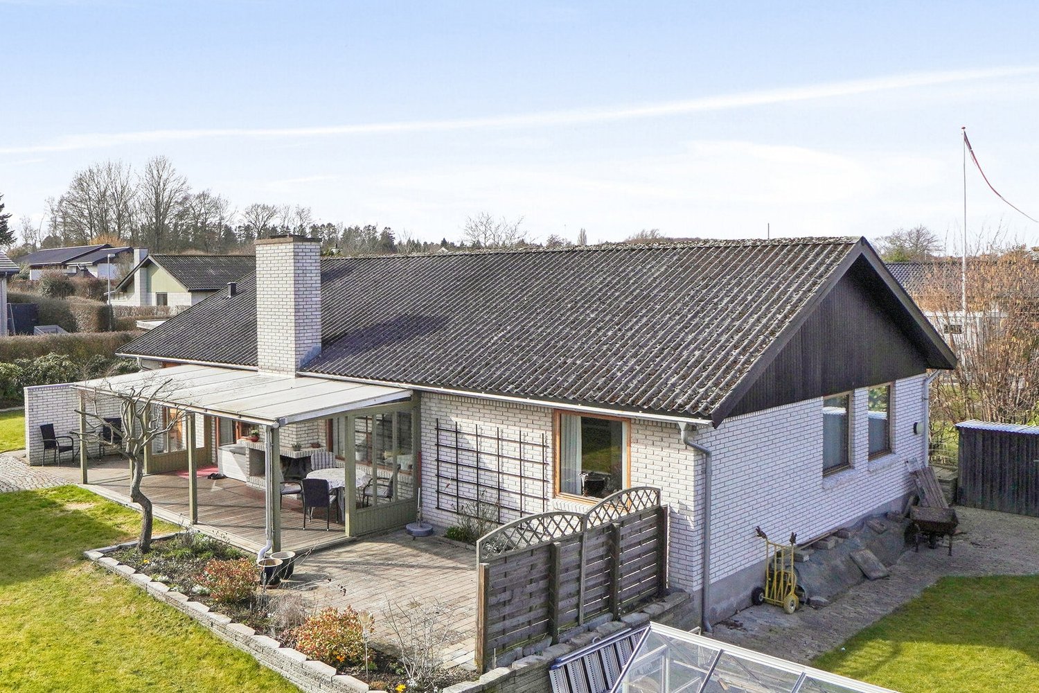 Fremhævet set fra haven billede i fuldskærmstilstand. Billede af Femkløvervej 7, 3310 Ølsted