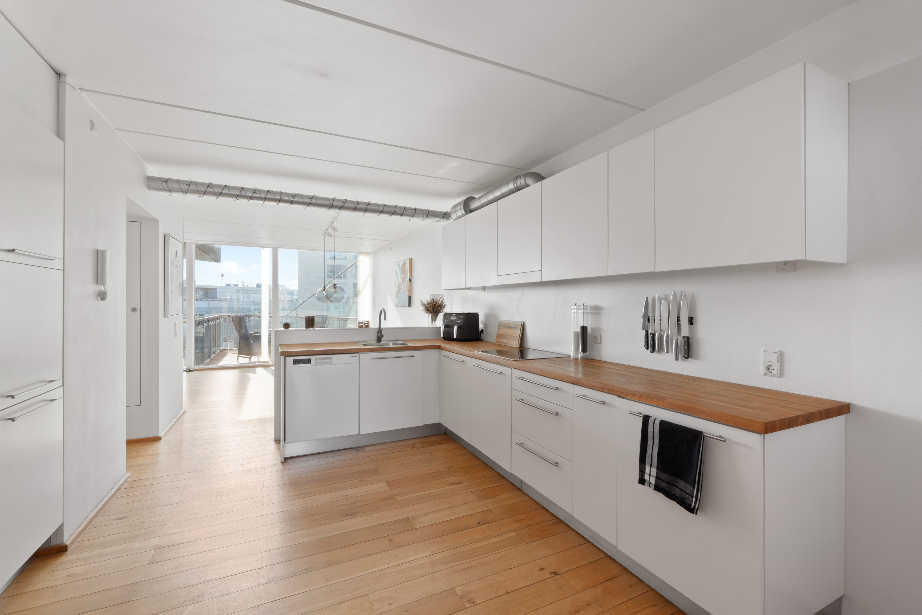 Fremhævet køkken billede i fuldskærmstilstand. Billede af Ørestads Boulevard 59A, 4. 405., 2300 København S