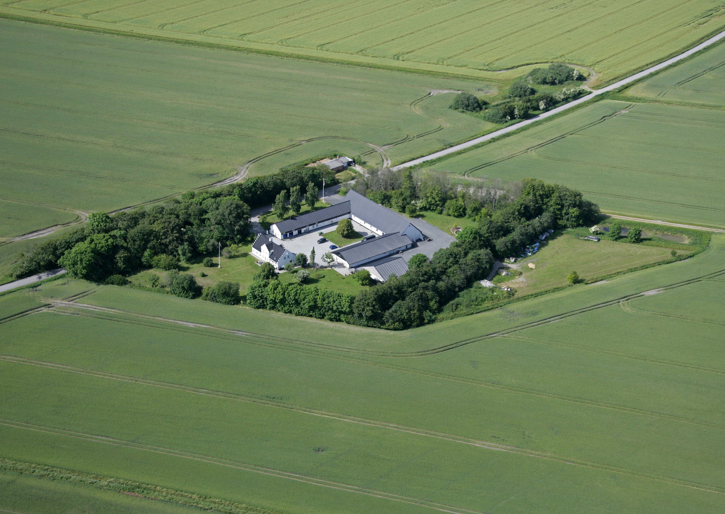 Fremhævet  billede i fuldskærmstilstand. Billede af Brorholtvej 70, 9430 Vadum