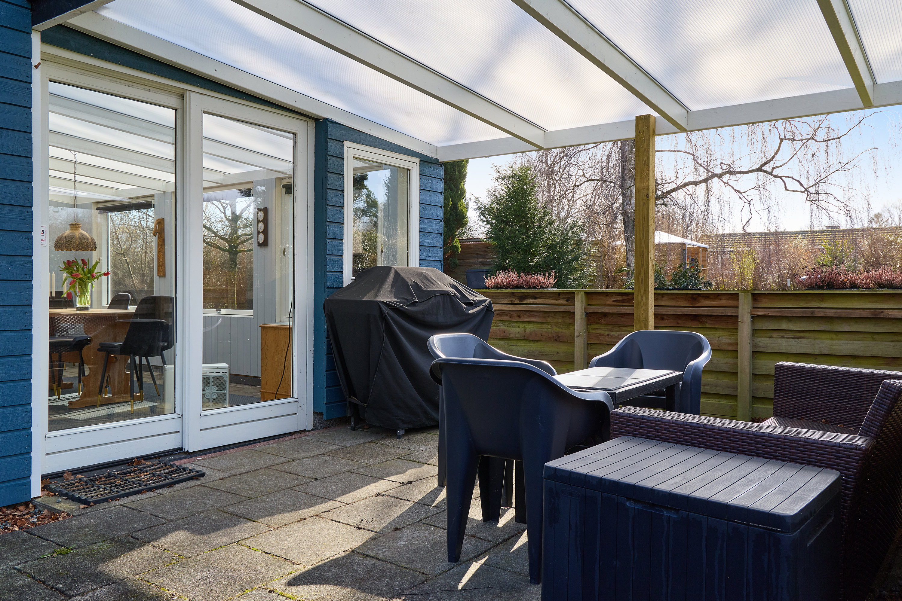 Fremhævet terrasse billede i fuldskærmstilstand. Billede af Hvilehøj Sidevej 13, Dalby Huse, 3630 Jægerspris