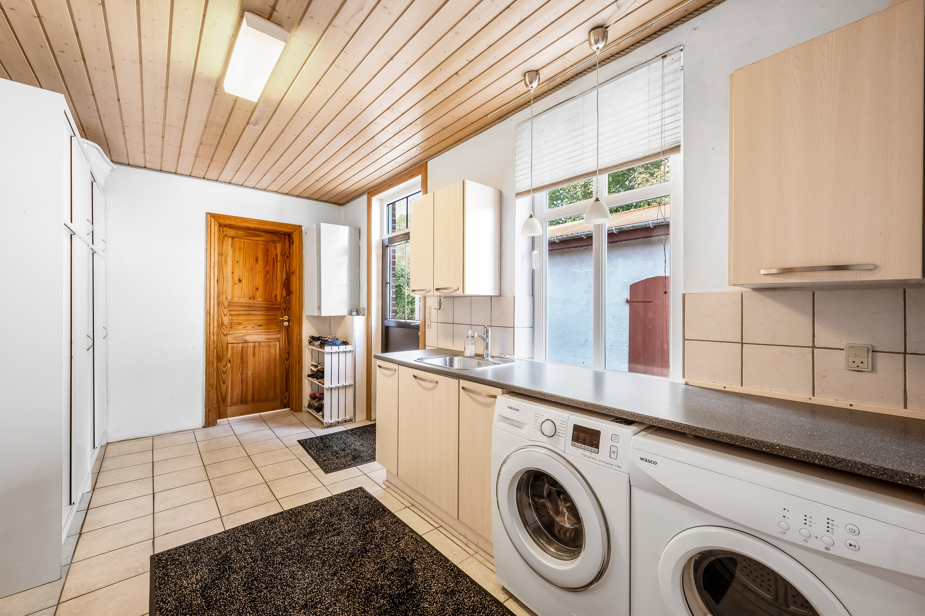 Fremhævet  billede i fuldskærmstilstand. Billede af Stationsvej 12, Spandet, 6760 Ribe