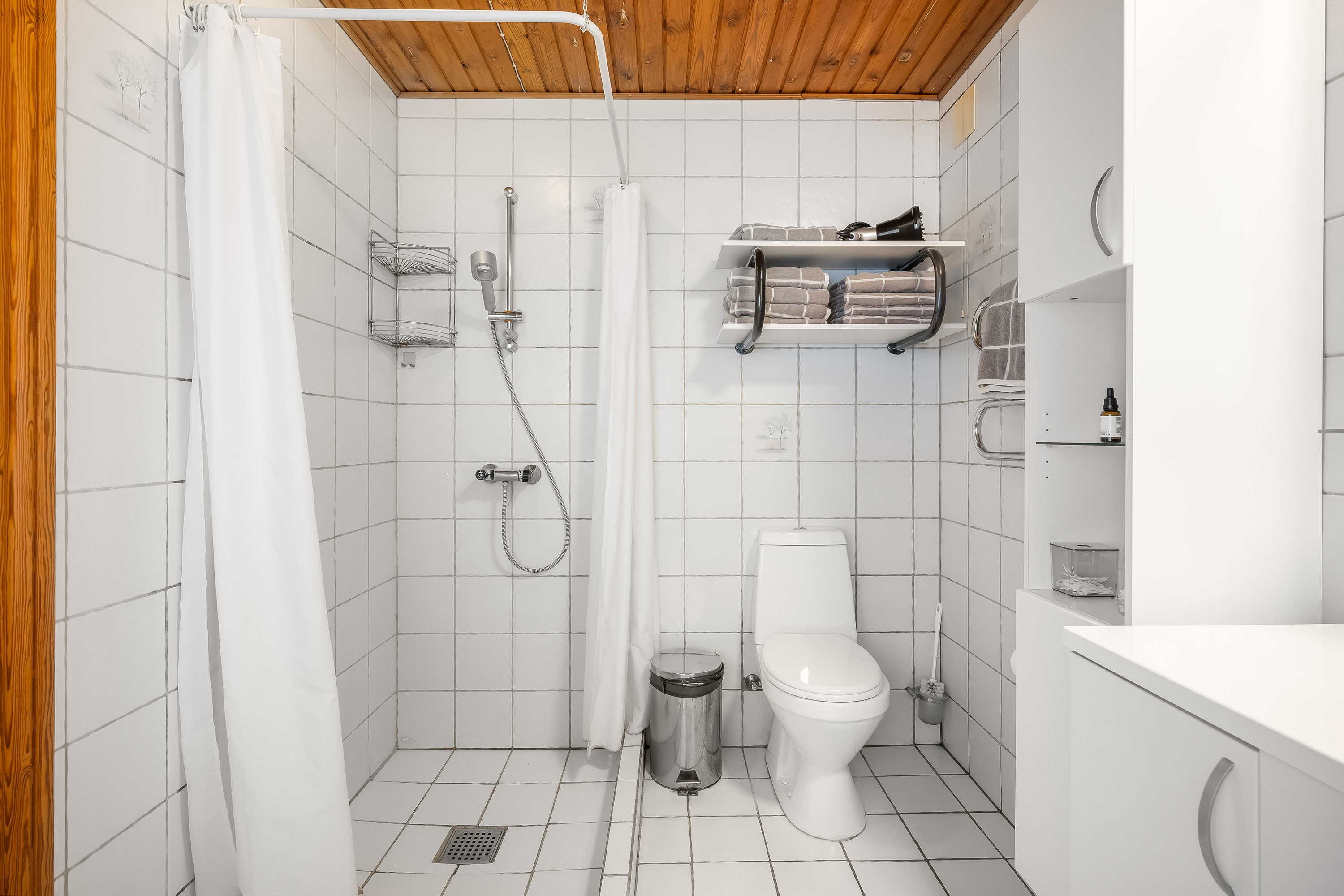 Fremhævet  billede i fuldskærmstilstand. Billede af Stationsvej 12, Spandet, 6760 Ribe