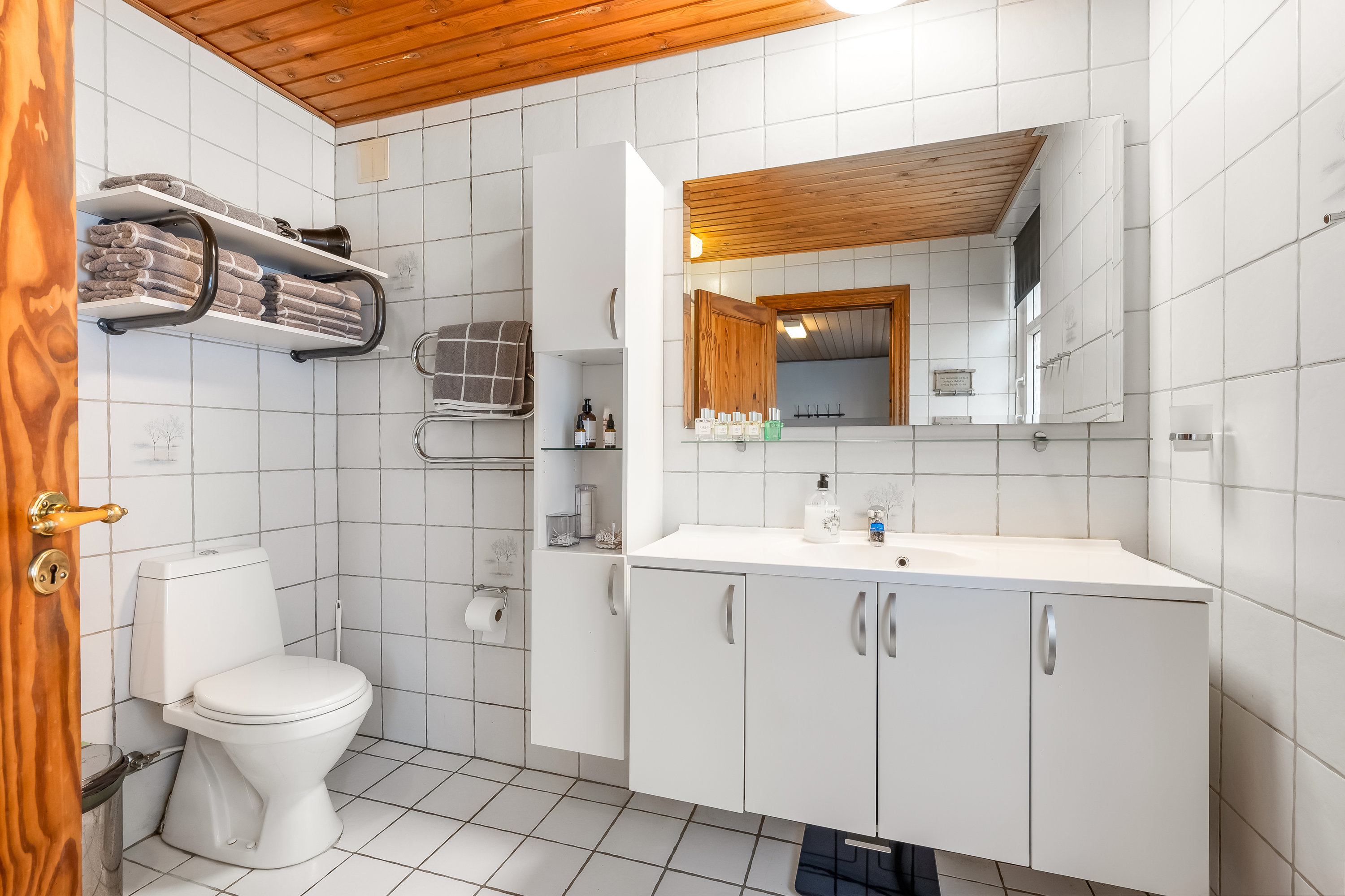 Fremhævet  billede i fuldskærmstilstand. Billede af Stationsvej 12, Spandet, 6760 Ribe