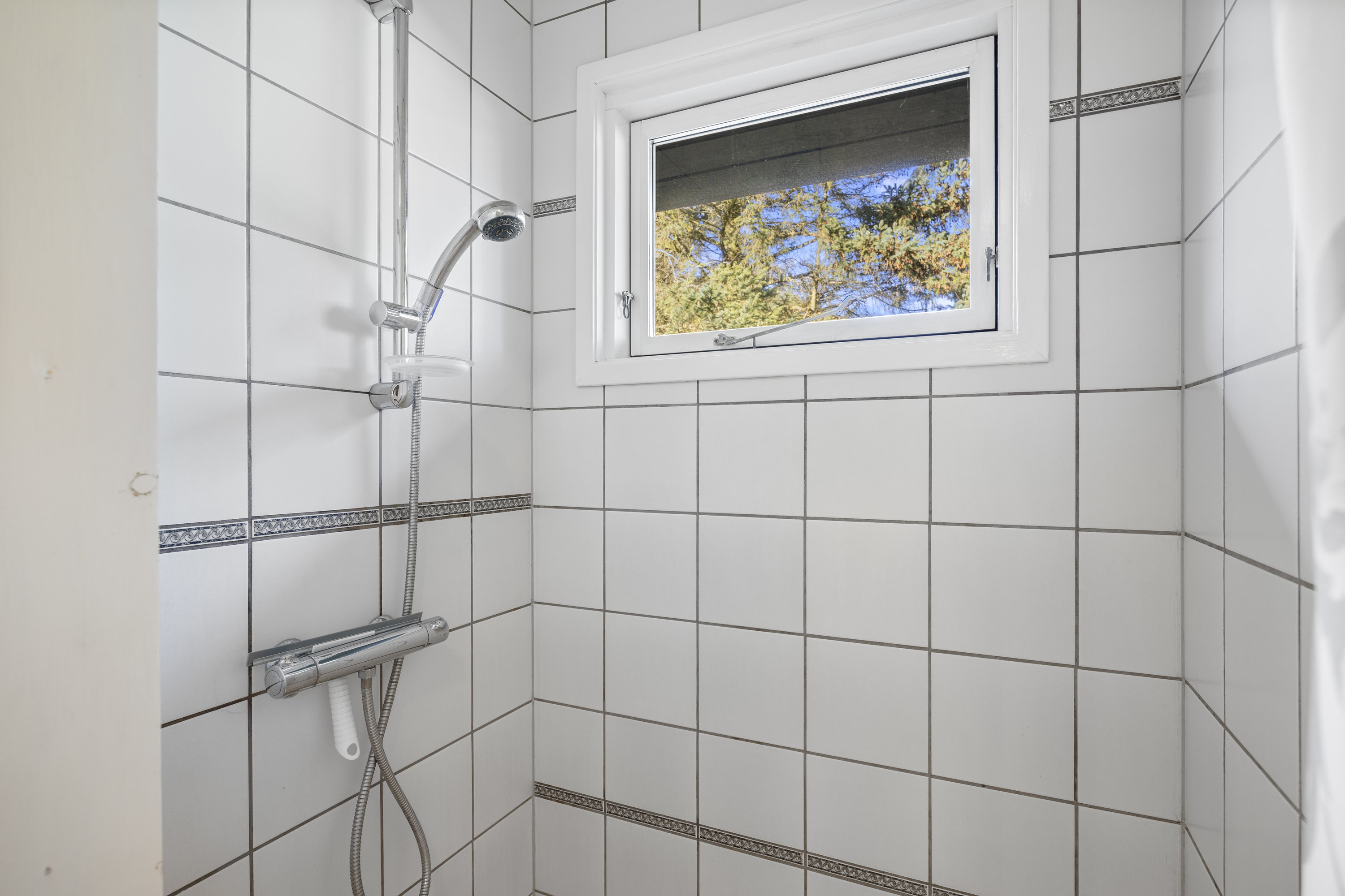 Fremhævet  billede i fuldskærmstilstand. Billede af Kirstinevej 36, Bjerregaard, 6960 Hvide Sande