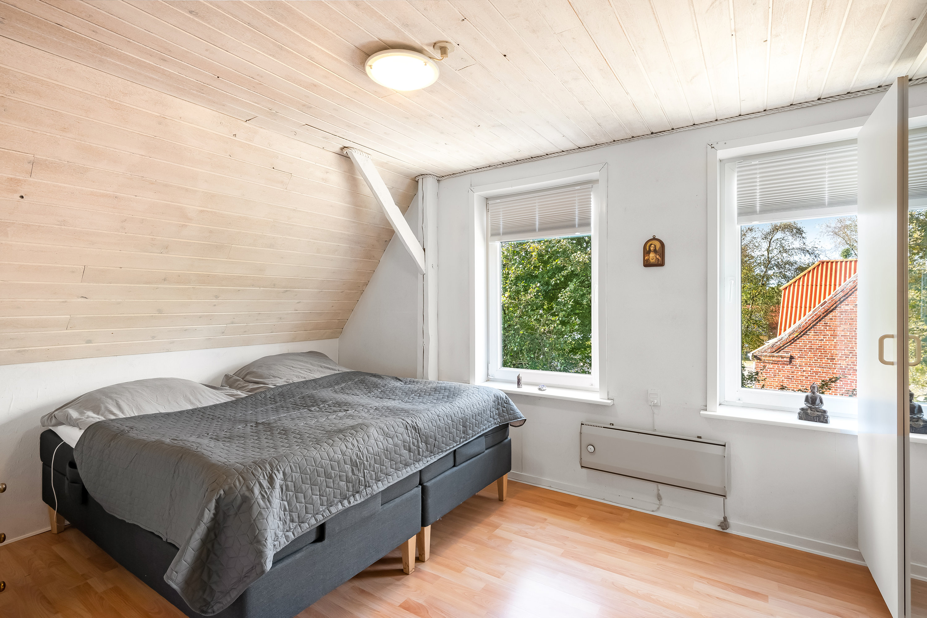 Fremhævet  billede i fuldskærmstilstand. Billede af Stationsvej 12, Spandet, 6760 Ribe