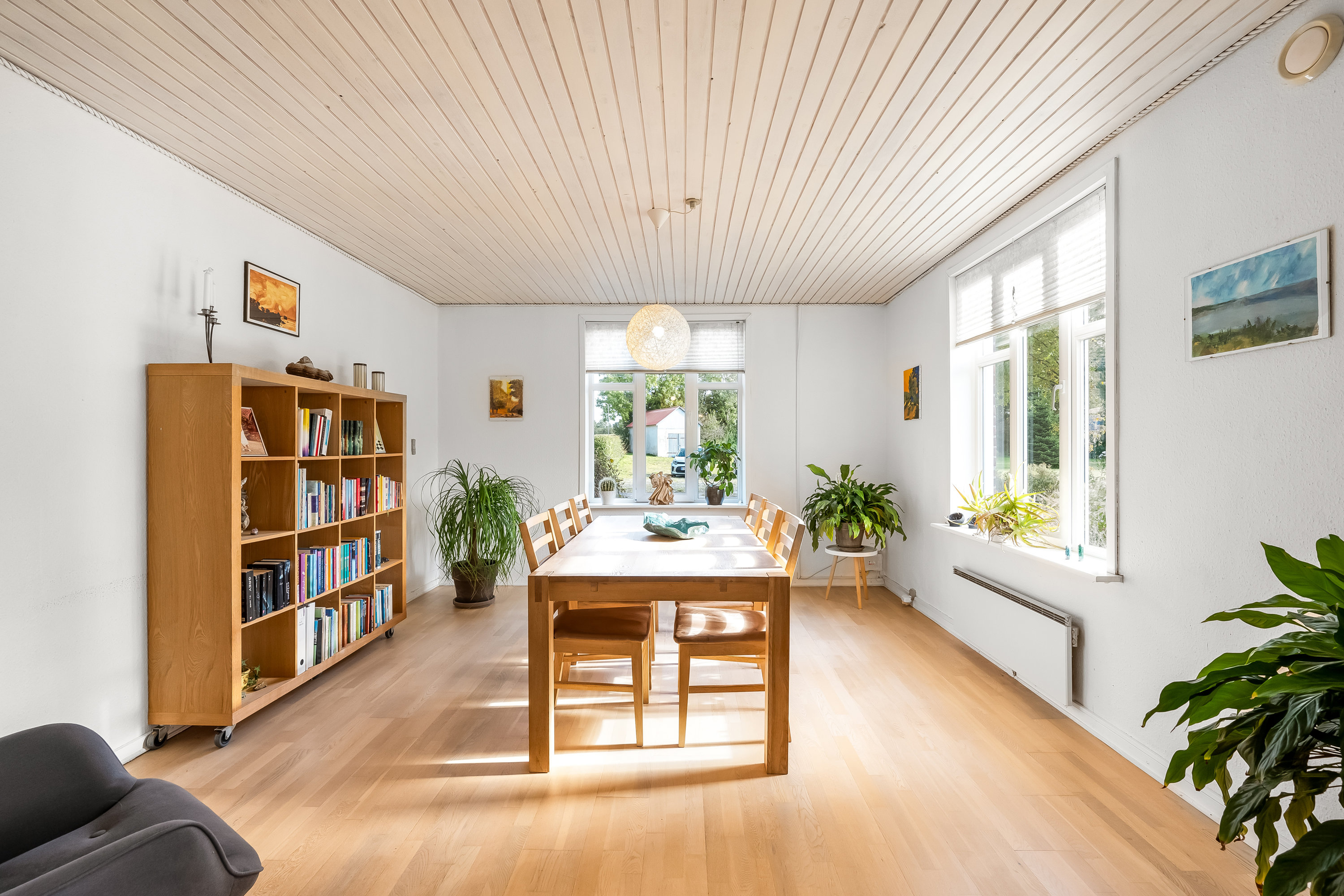 Fremhævet  billede i fuldskærmstilstand. Billede af Stationsvej 12, Spandet, 6760 Ribe