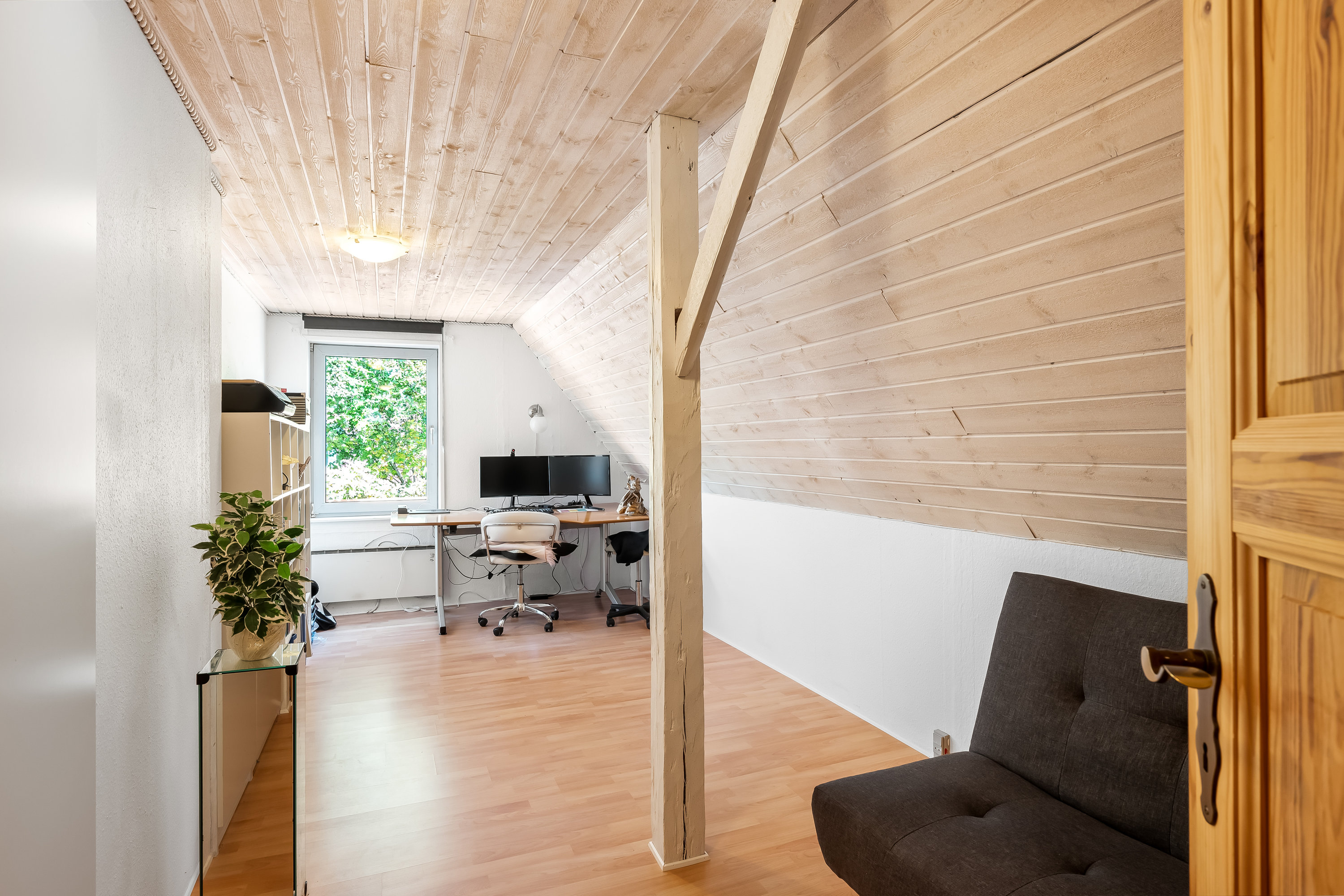 Fremhævet  billede i fuldskærmstilstand. Billede af Stationsvej 12, Spandet, 6760 Ribe