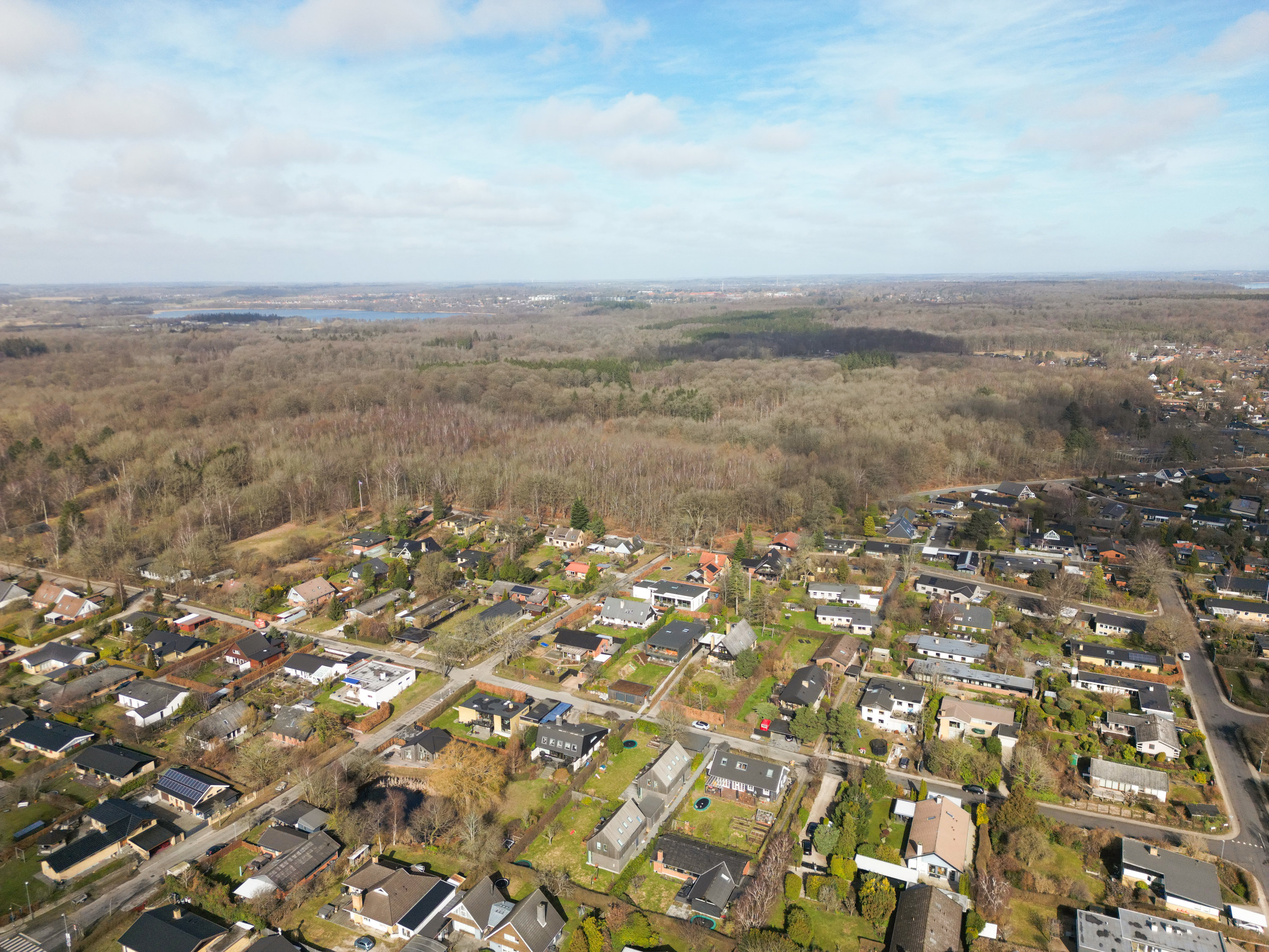 Fremhævet luftfoto billede i fuldskærmstilstand. Billede af Tranemosevej 64, 2750 Ballerup