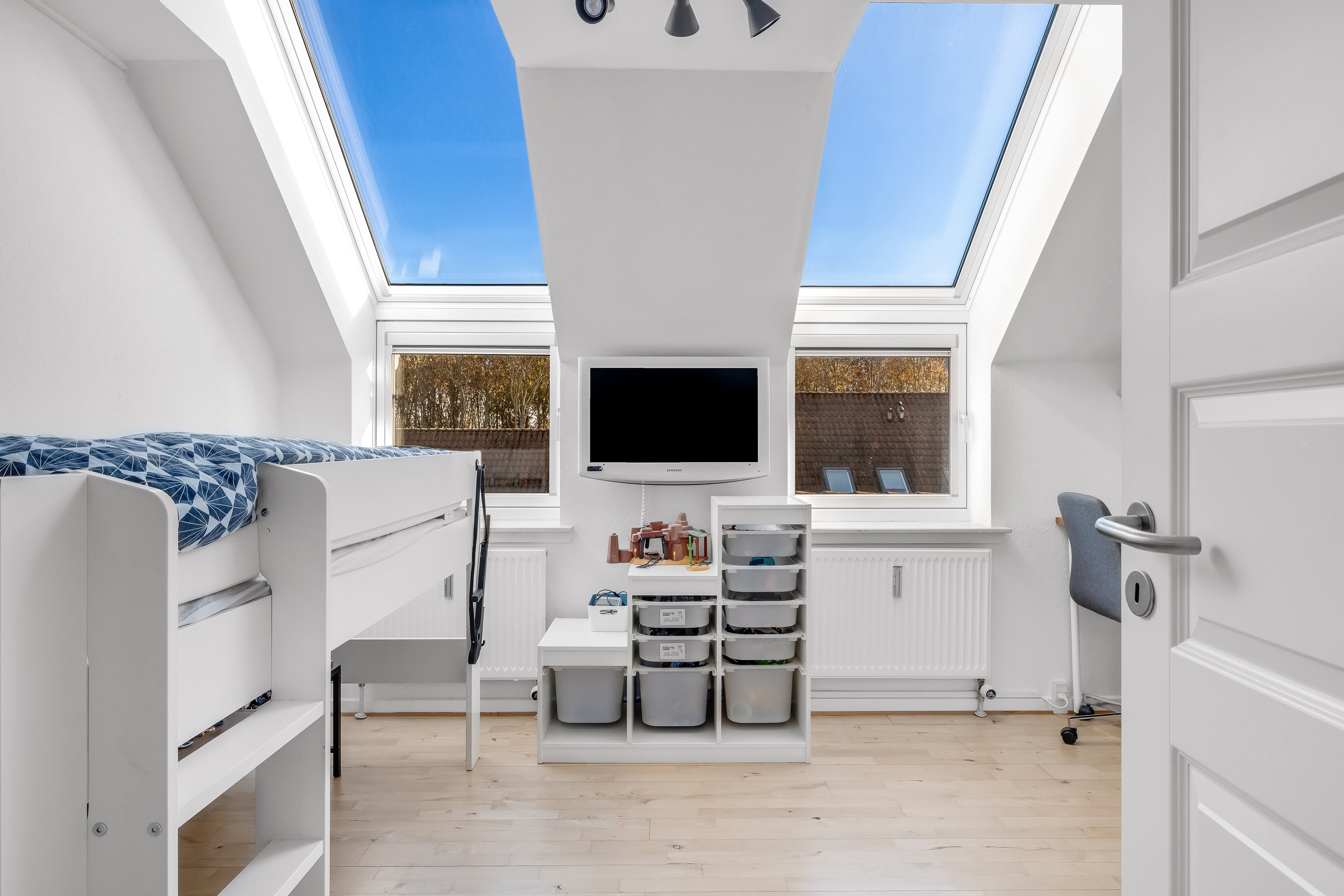 Fremhævet værelse billede i fuldskærmstilstand. Billede af Søskrænten 54, Stavtrup, 8260 Viby J