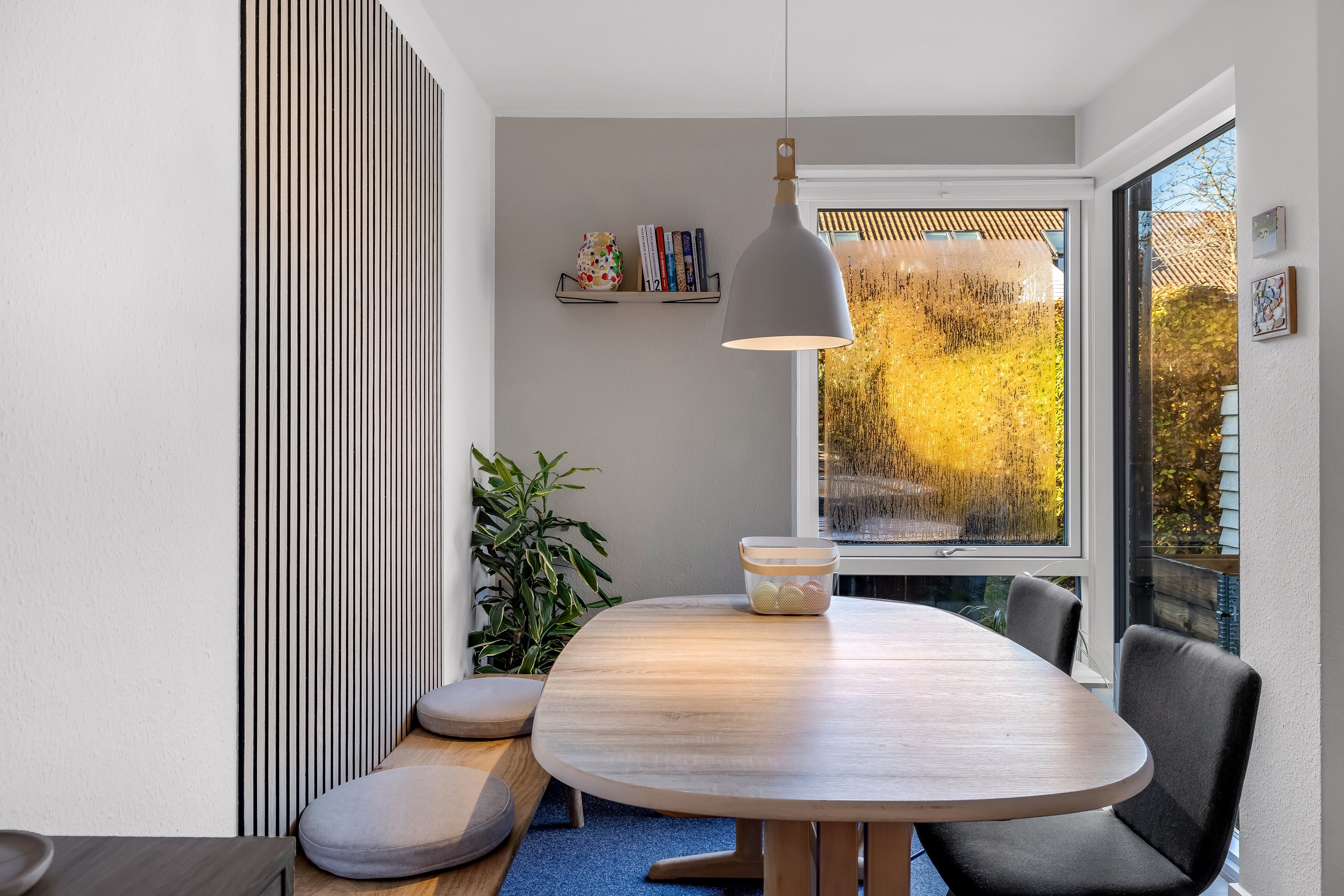 Fremhævet stue billede i fuldskærmstilstand. Billede af Søskrænten 54, Stavtrup, 8260 Viby J