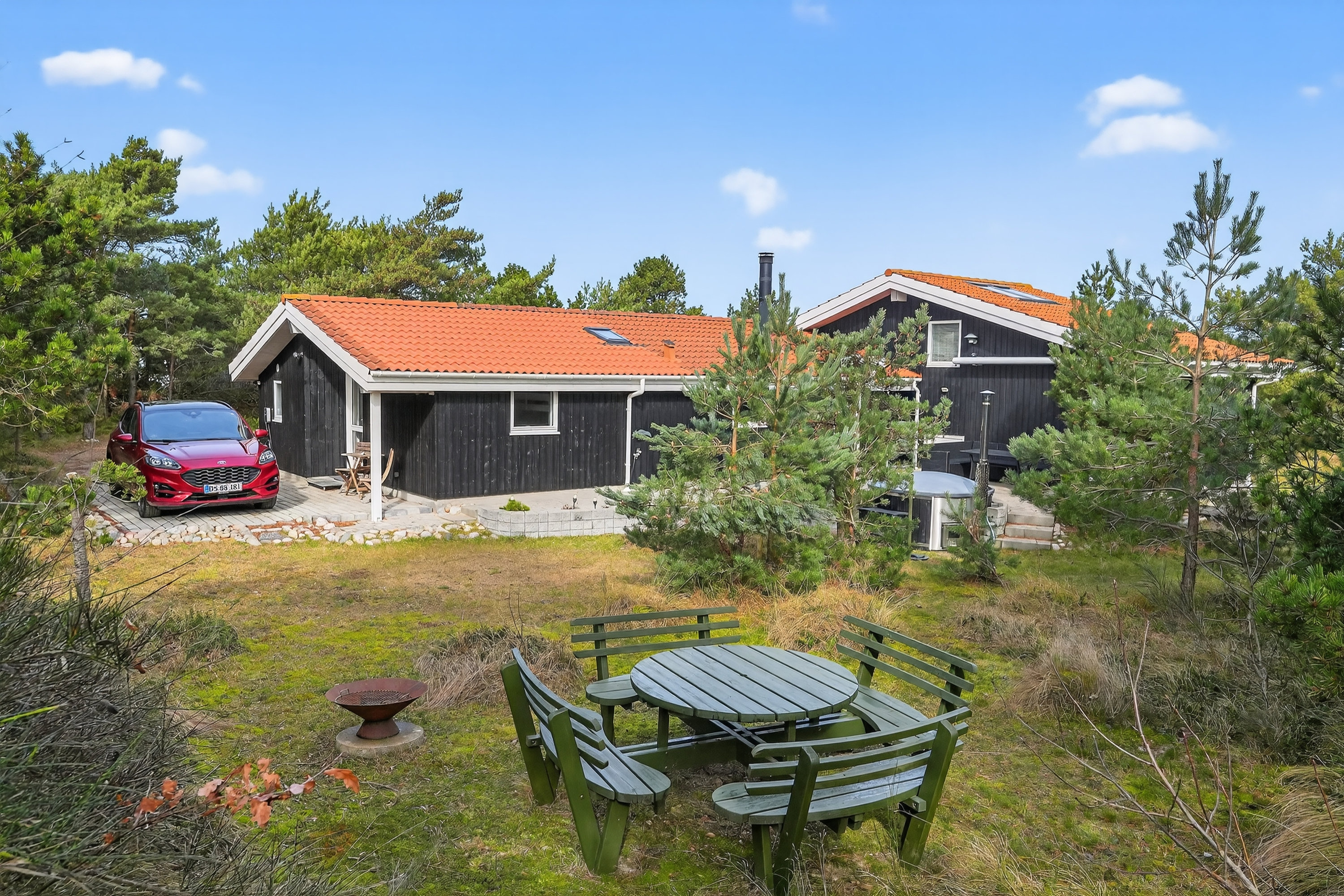 Fremhævet ejendommen billede i fuldskærmstilstand. Billede af Klitrosevej 24, Yderby Lyng, 4583 Sjællands Odde