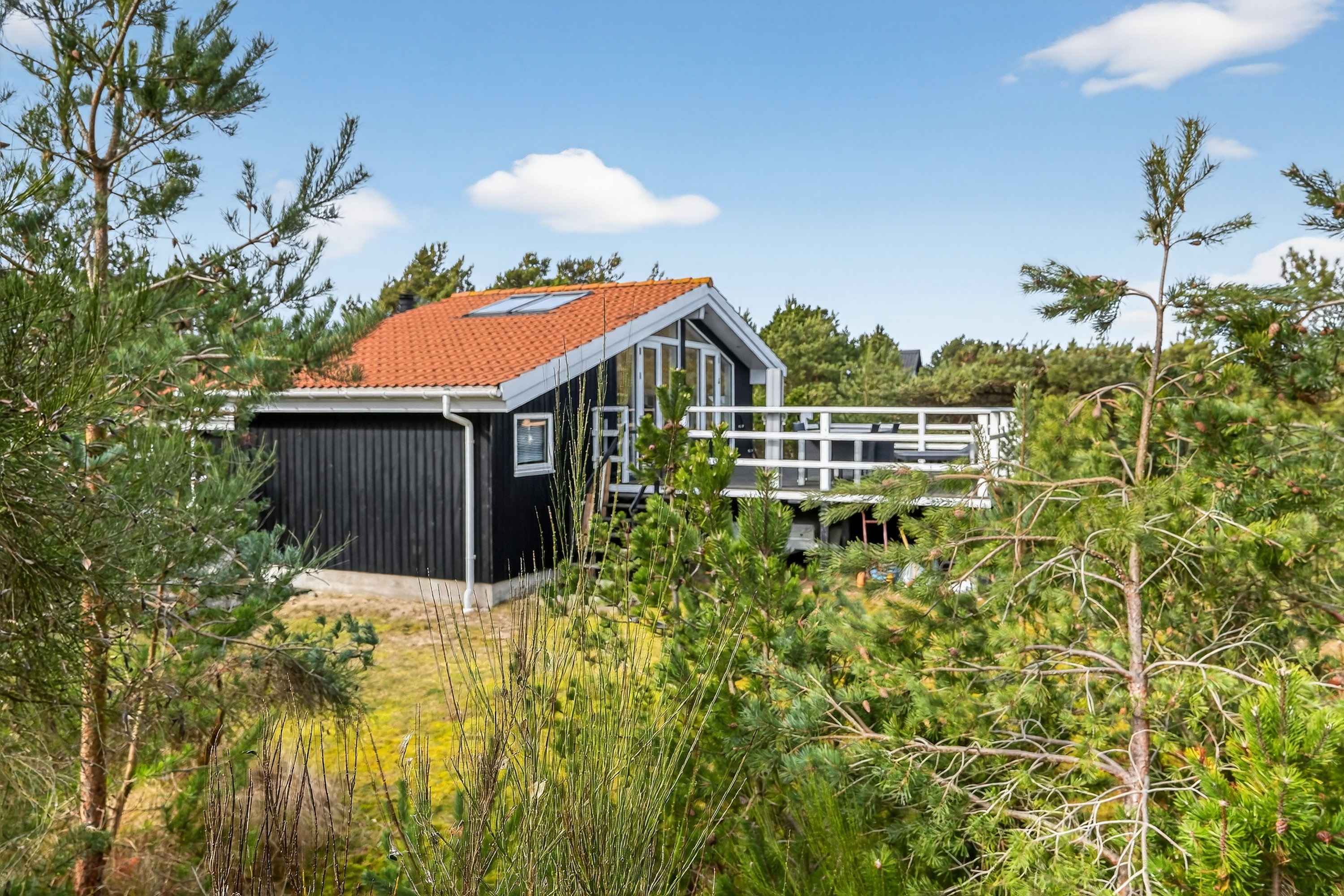 Fremhævet ejendommen billede i fuldskærmstilstand. Billede af Klitrosevej 24, Yderby Lyng, 4583 Sjællands Odde