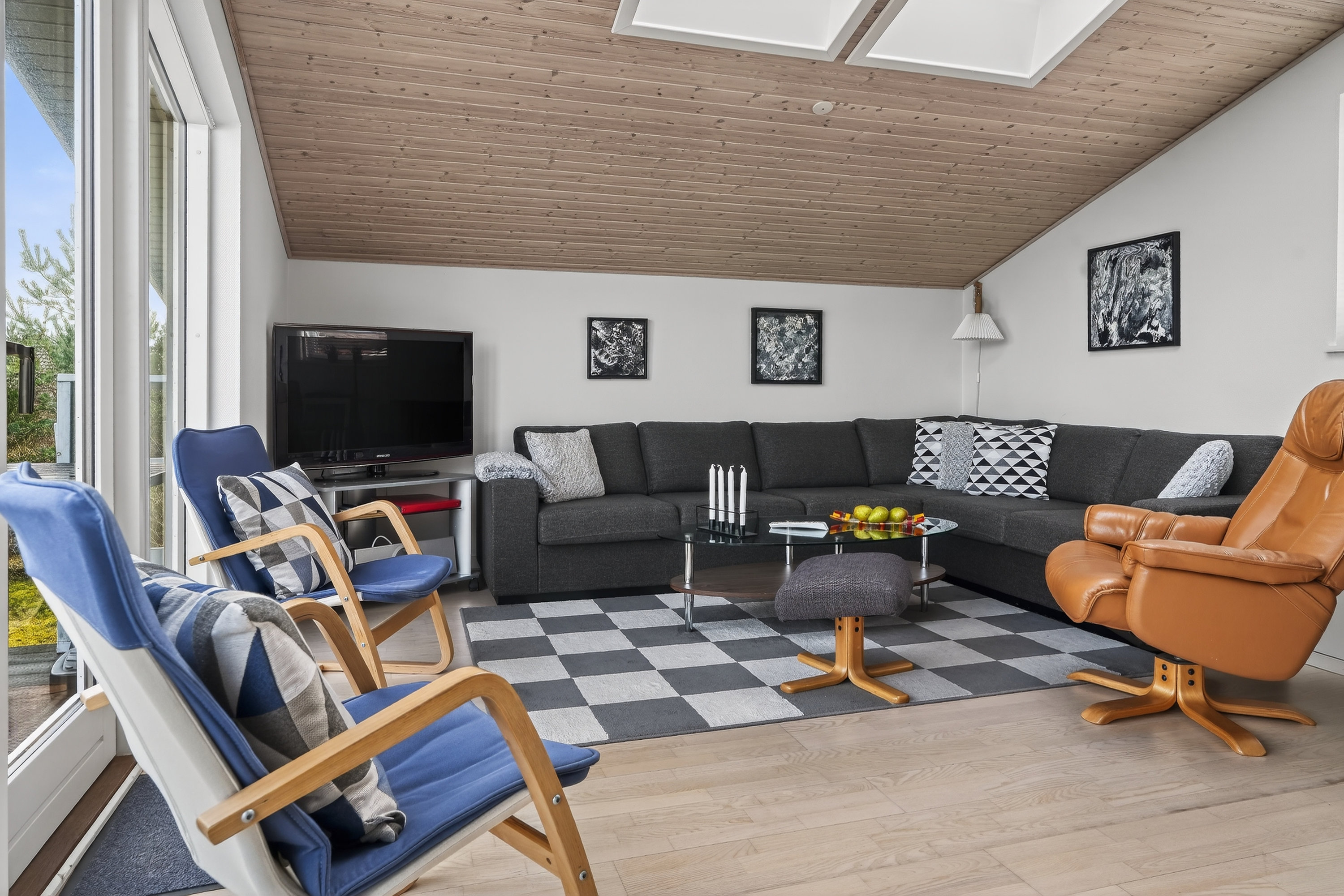 Fremhævet stue billede i fuldskærmstilstand. Billede af Klitrosevej 24, Yderby Lyng, 4583 Sjællands Odde