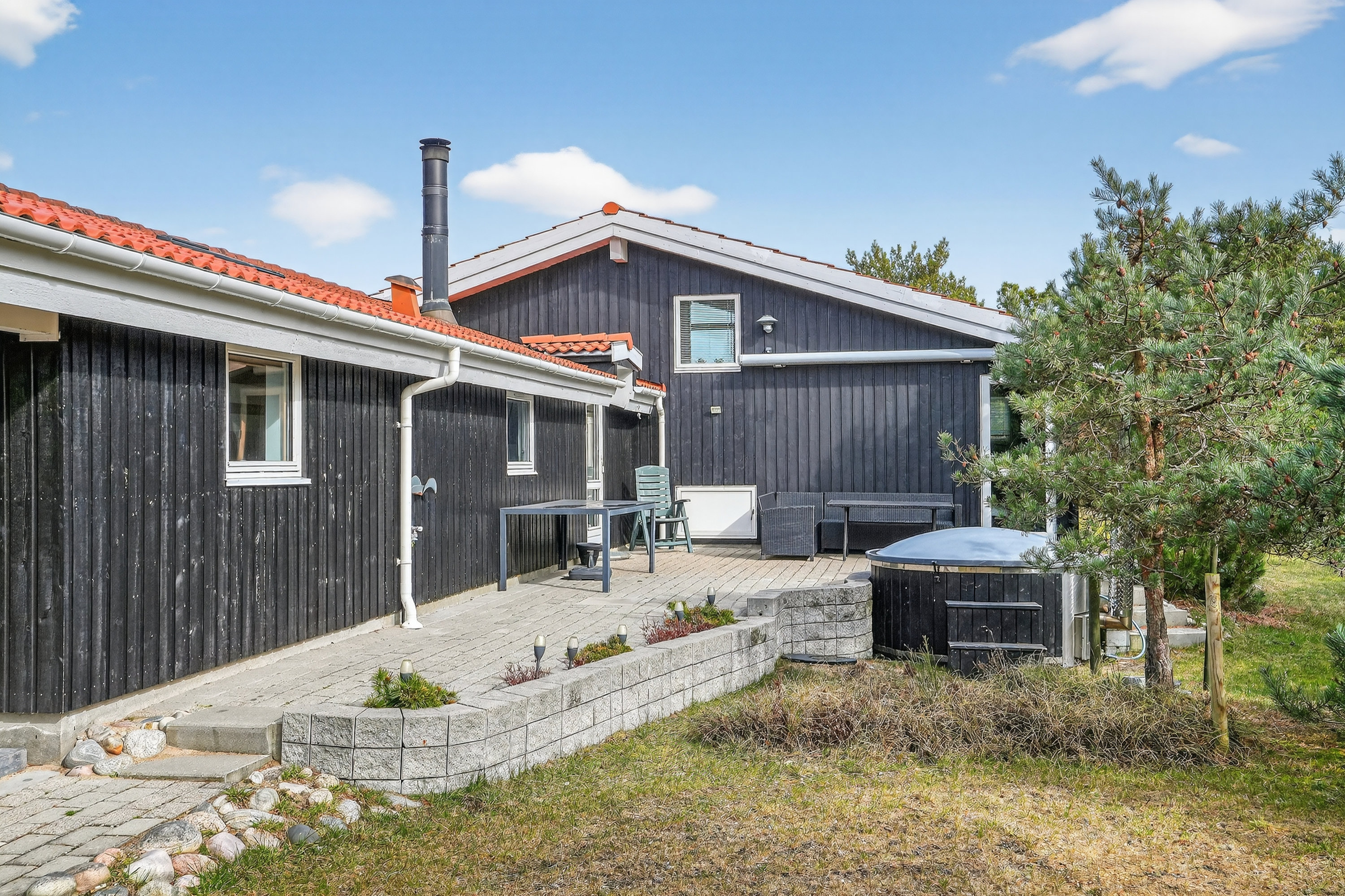 Fremhævet terrasse billede i fuldskærmstilstand. Billede af Klitrosevej 24, Yderby Lyng, 4583 Sjællands Odde