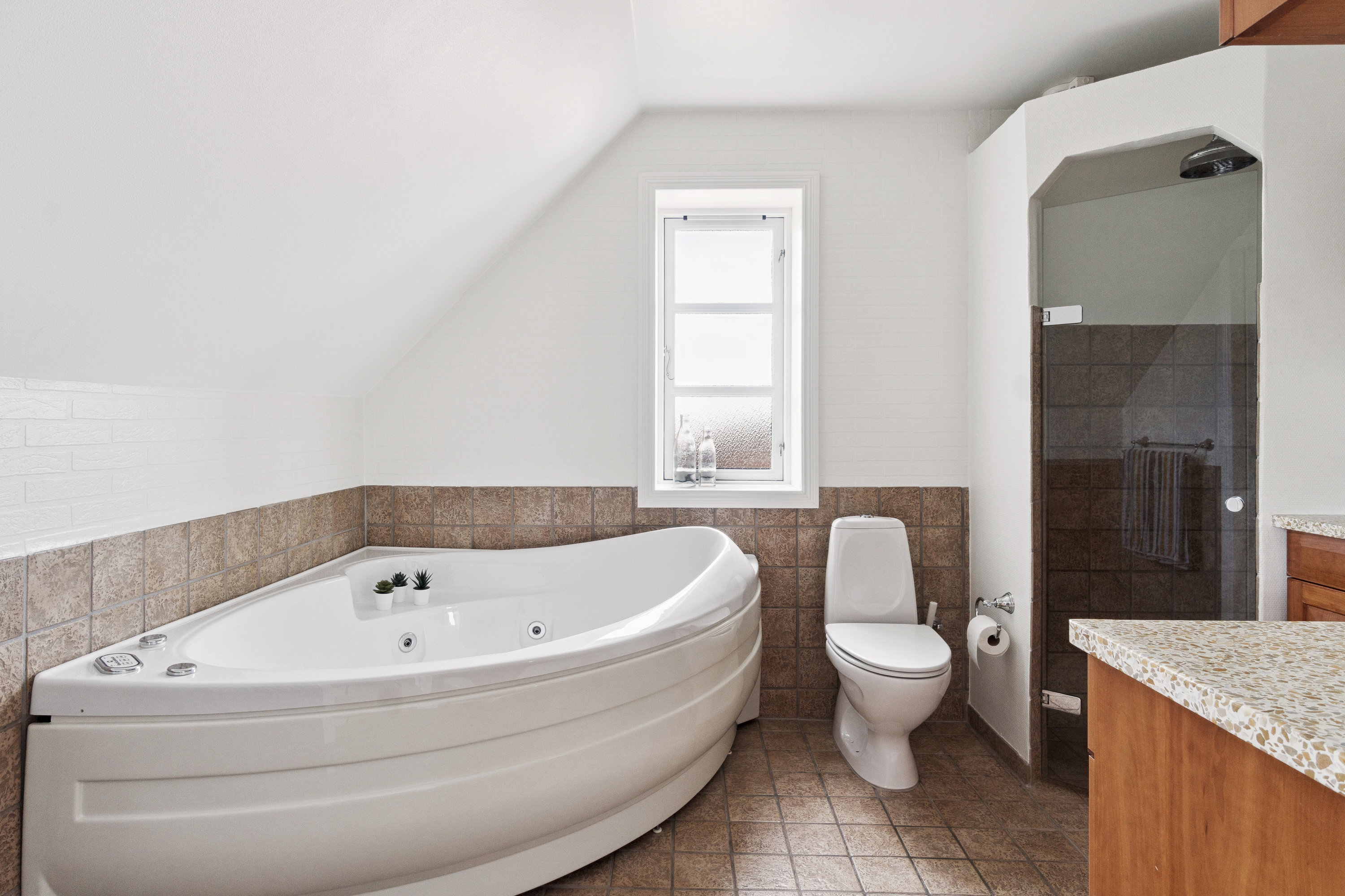 Fremhævet  billede i fuldskærmstilstand. Billede af Højris Alle 10, 7430 Ikast