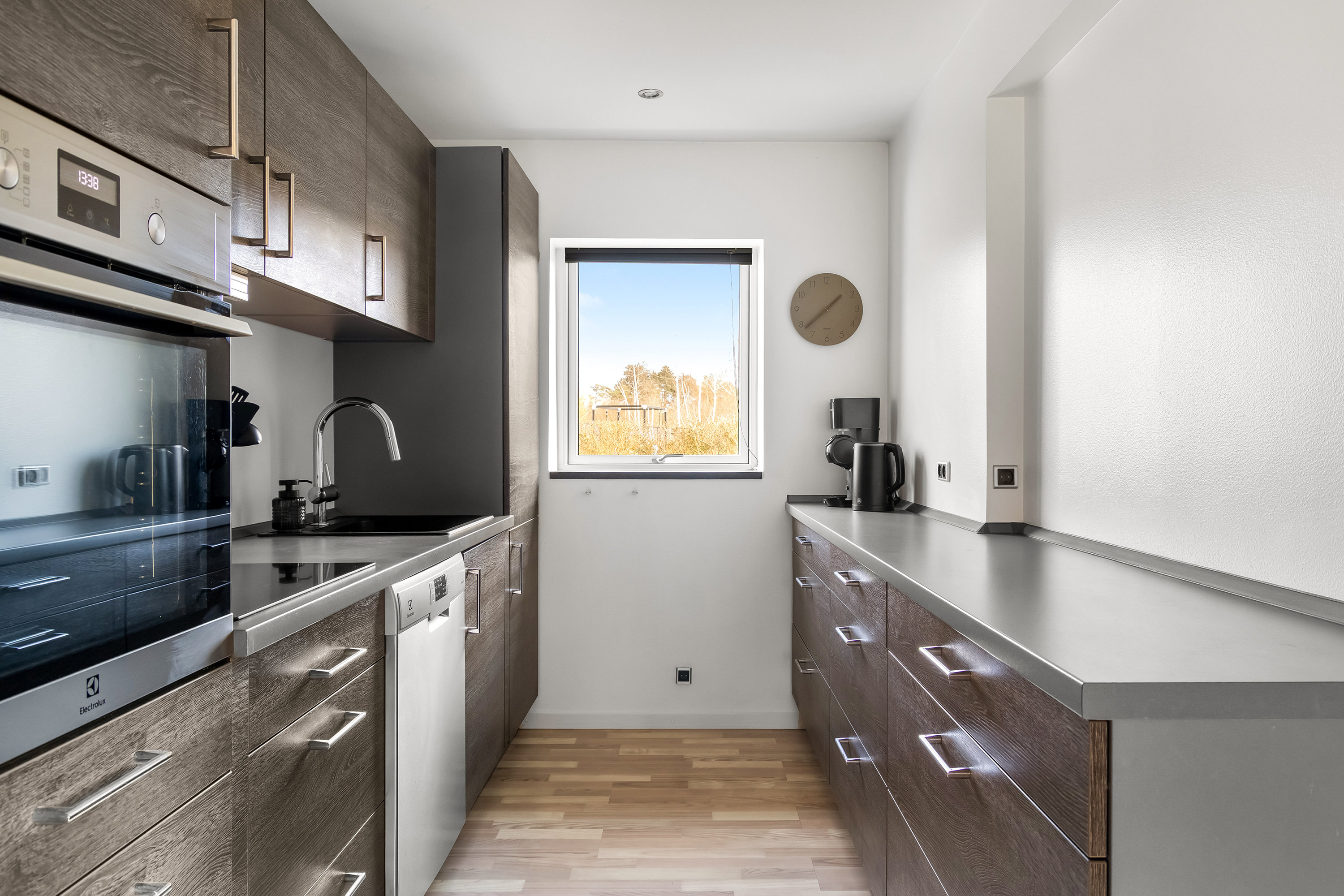 Fremhævet køkken billede i fuldskærmstilstand. Billede af Birkeengen 42, 4040 Jyllinge