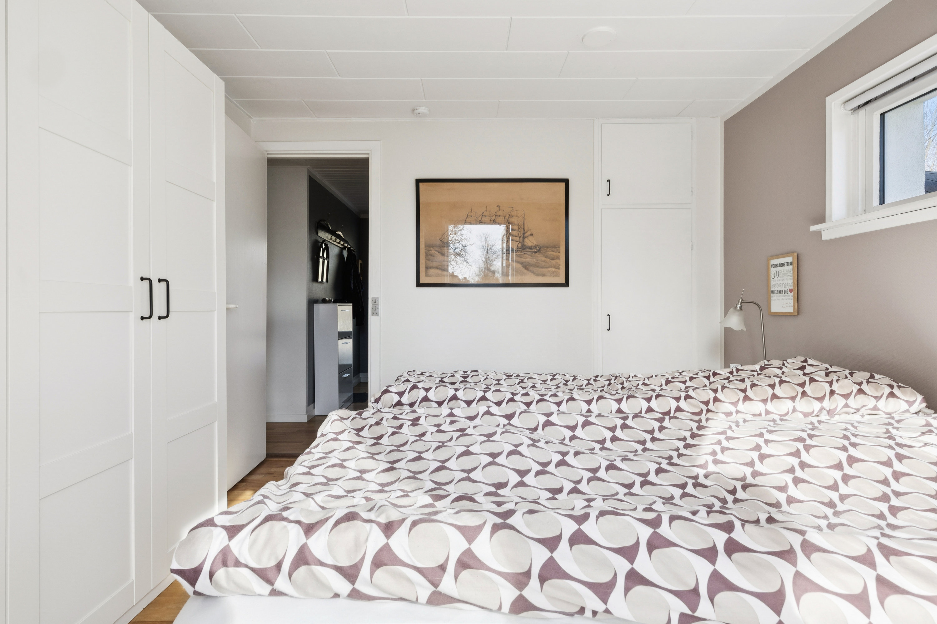 Fremhævet værelse billede i fuldskærmstilstand. Billede af Langager 25, 4673 Rødvig Stevns