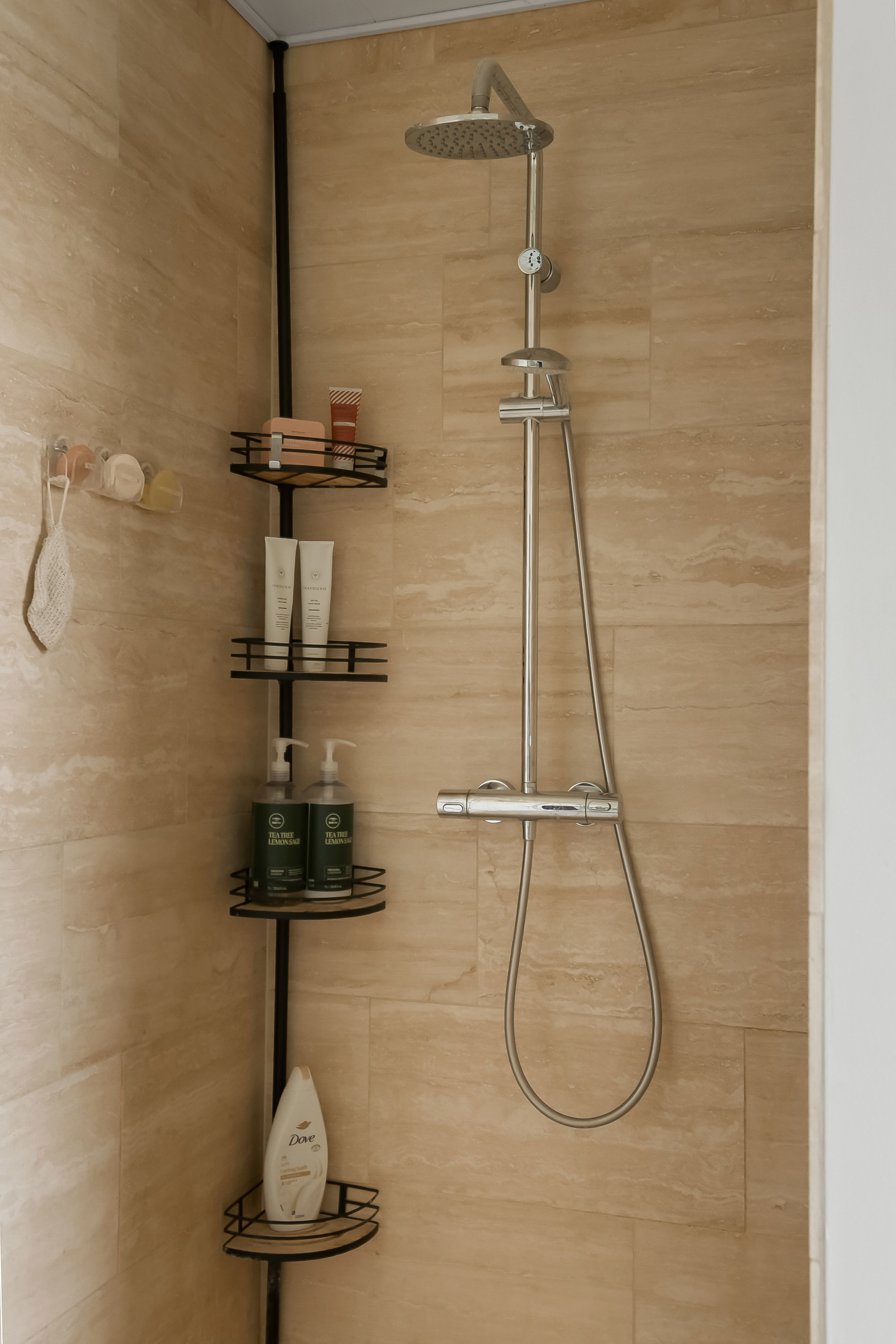 Fremhævet badeværelse billede i fuldskærmstilstand. Billede af Lillevang 120, 7190 Billund