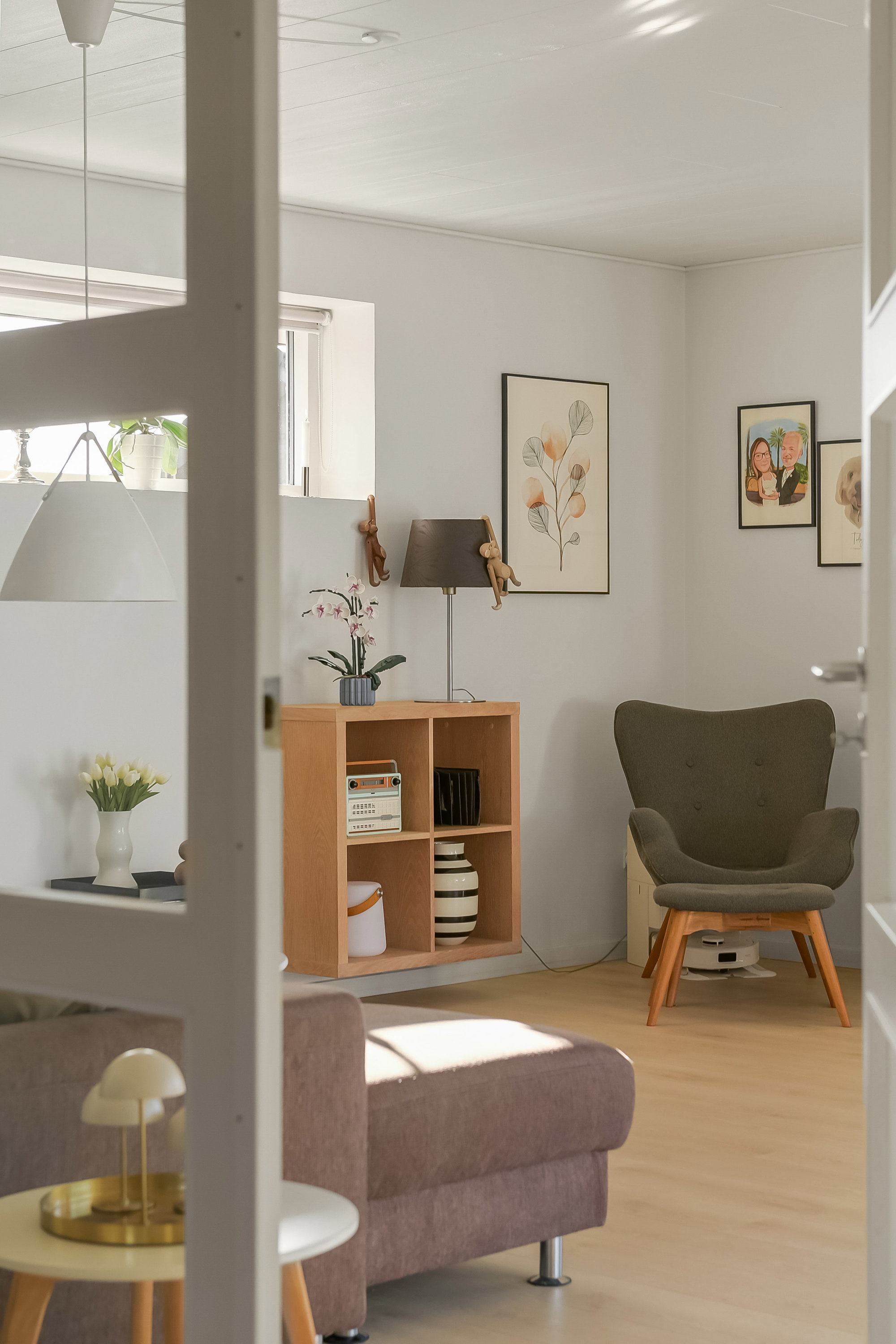 Fremhævet stue billede i fuldskærmstilstand. Billede af Lillevang 120, 7190 Billund