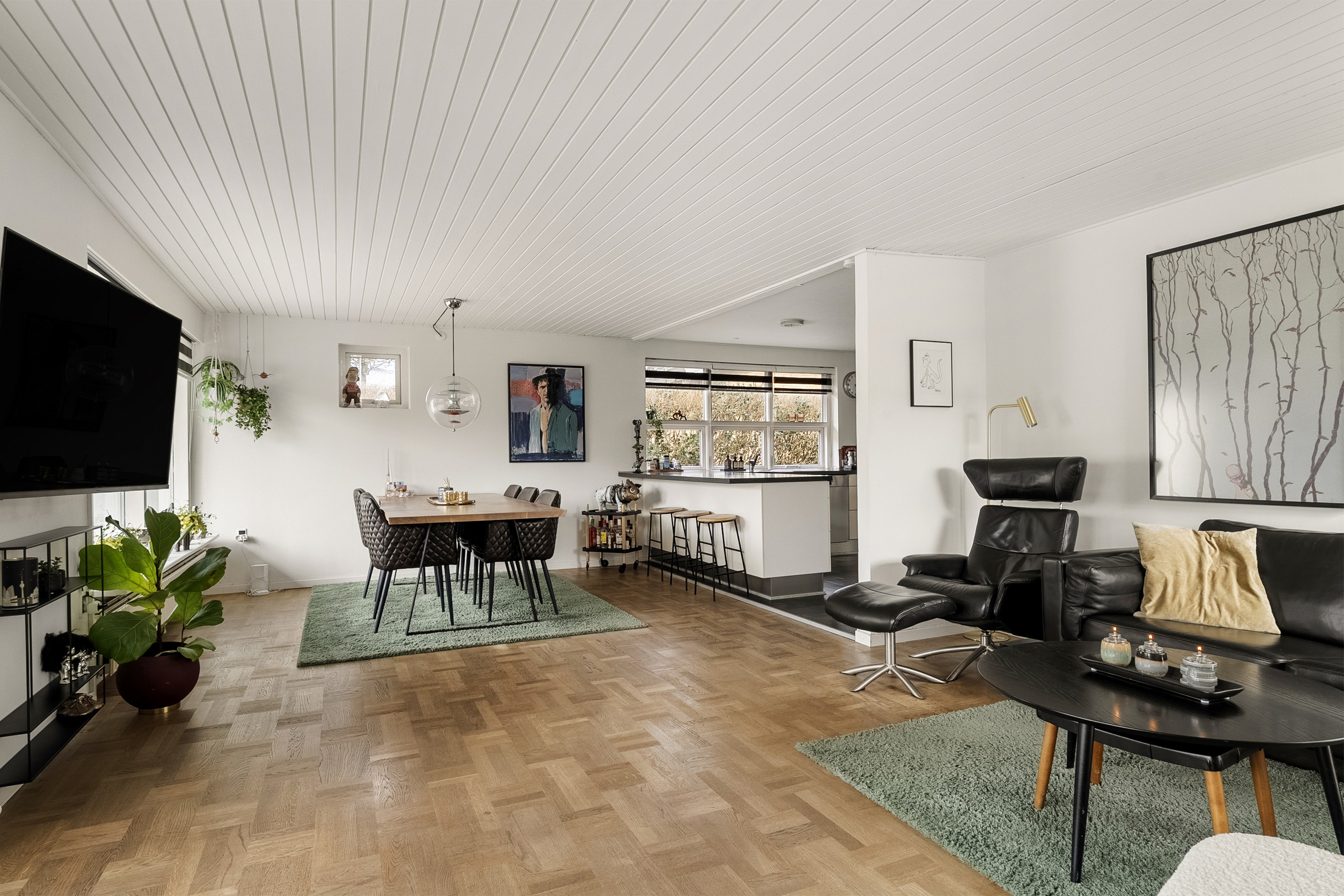 Fremhævet stue billede i fuldskærmstilstand. Billede af Ulfeldtsvej 6, 8700 Horsens