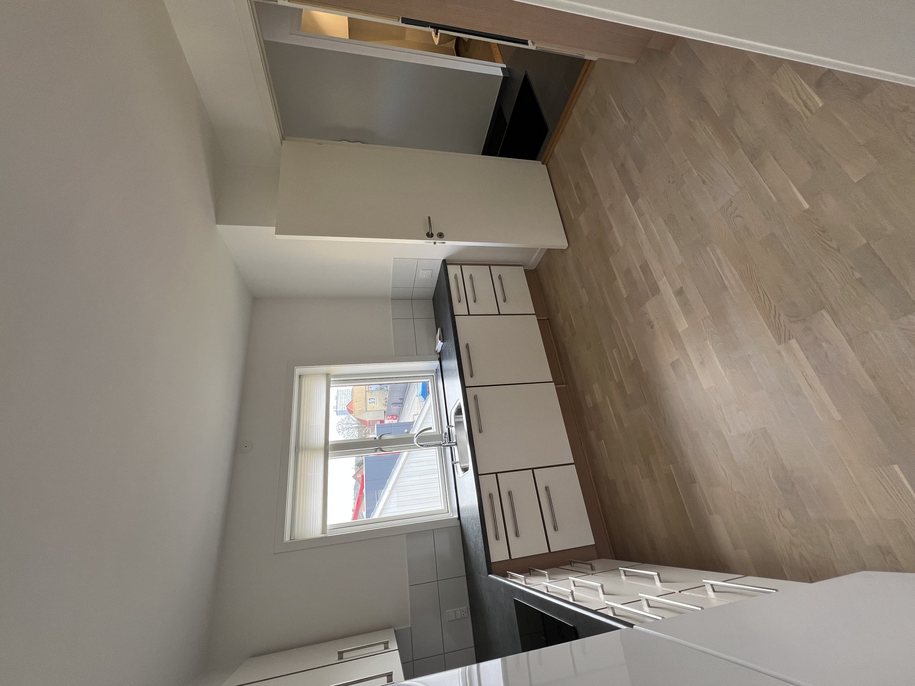 Fremhævet køkken billede i fuldskærmstilstand. Billede af Holbergsgade 1E, 8600 Silkeborg