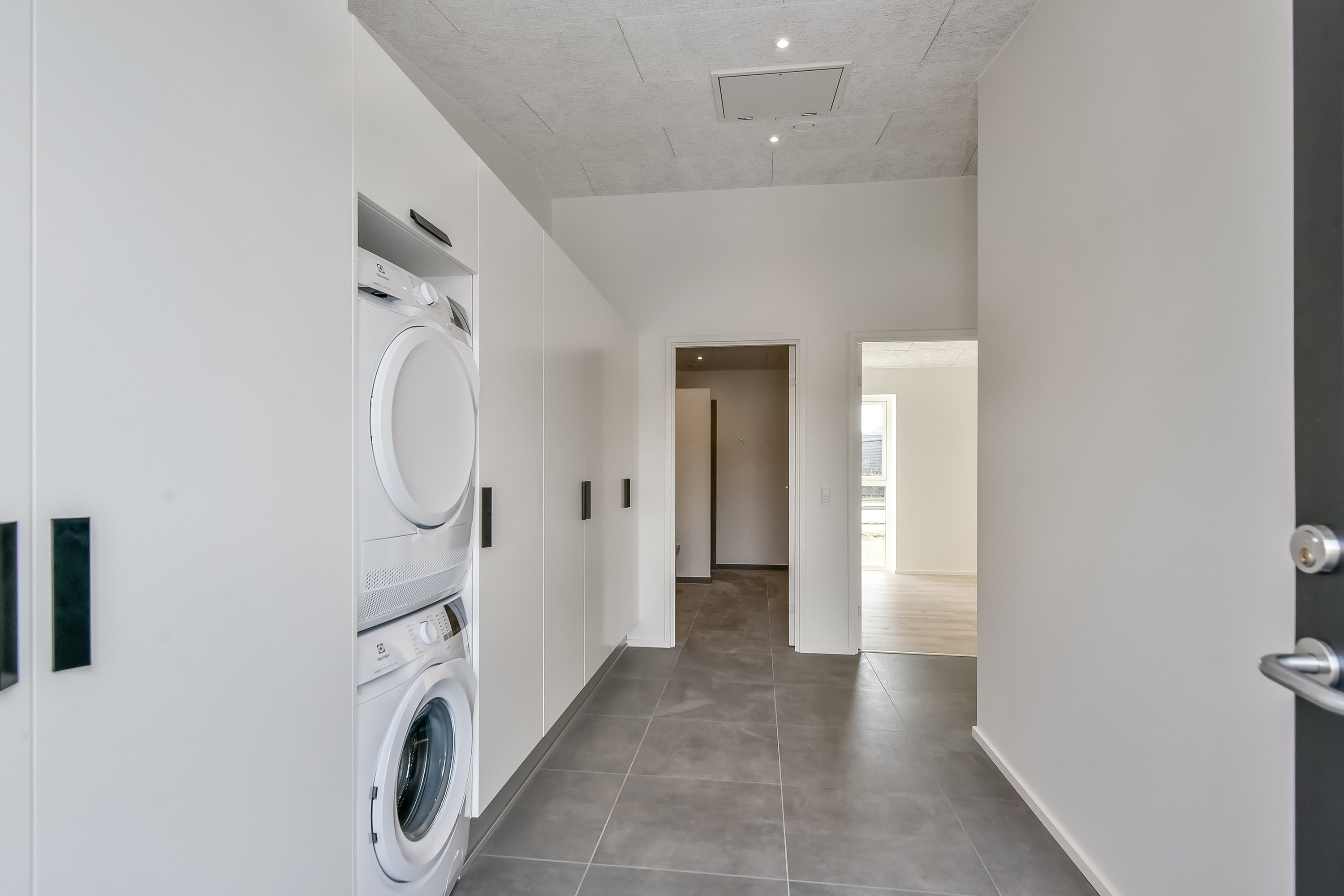 Fremhævet  billede i fuldskærmstilstand. Billede af Vesterdamsvænget 3A, Lind, 7400 Herning