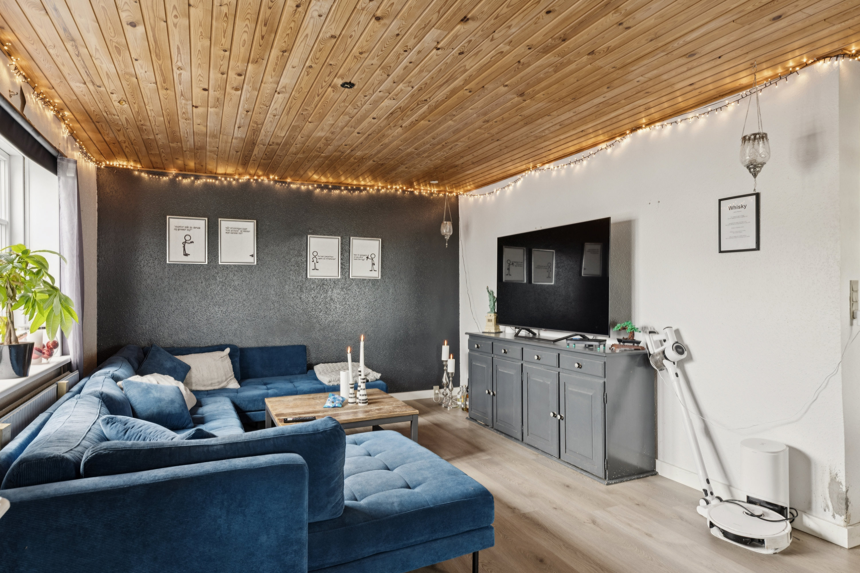 Fremhævet stue billede i fuldskærmstilstand. Billede af Vestermark 4, Kegnæs, 6470 Sydals