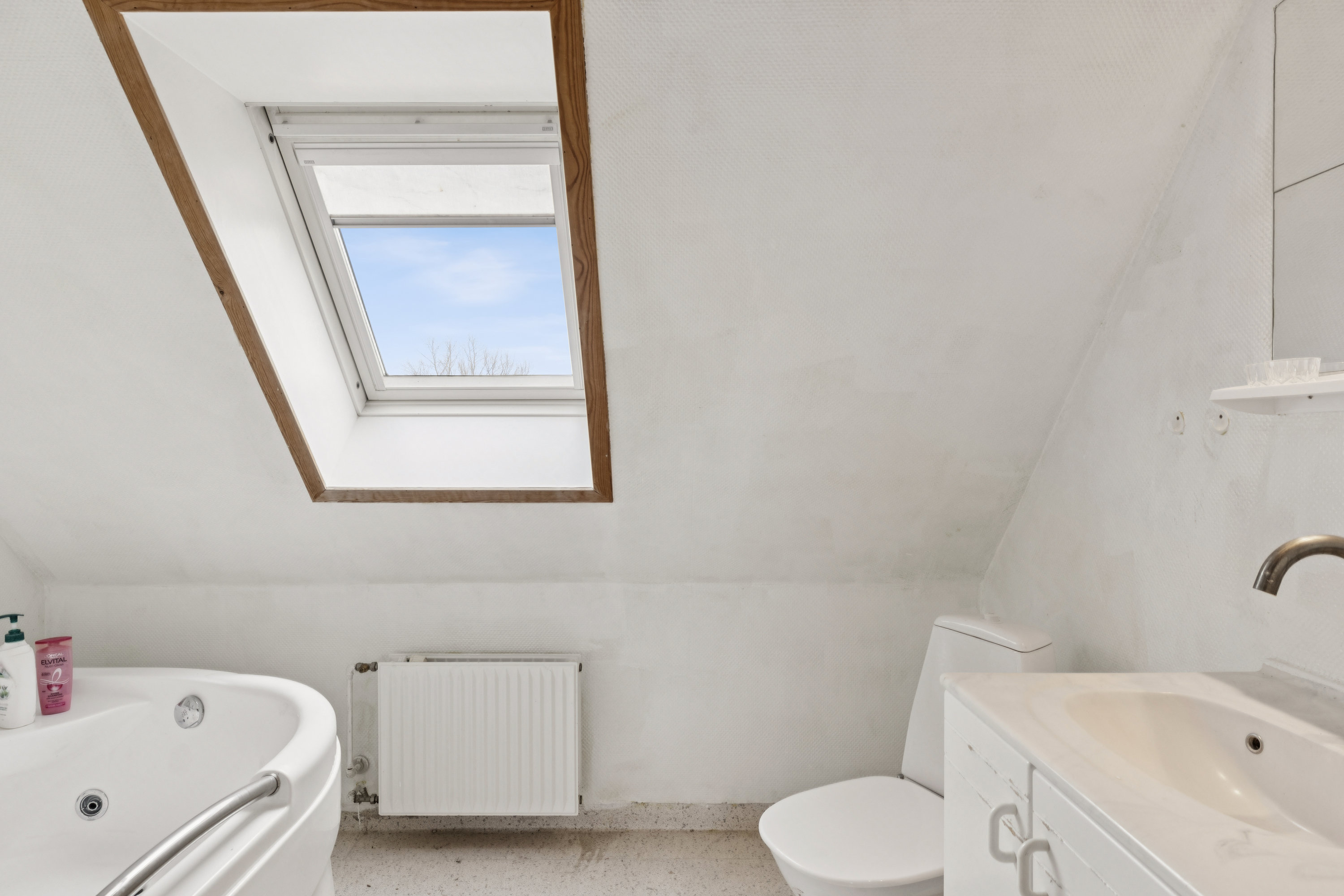 Fremhævet badeværelse billede i fuldskærmstilstand. Billede af Vestermark 4, Kegnæs, 6470 Sydals