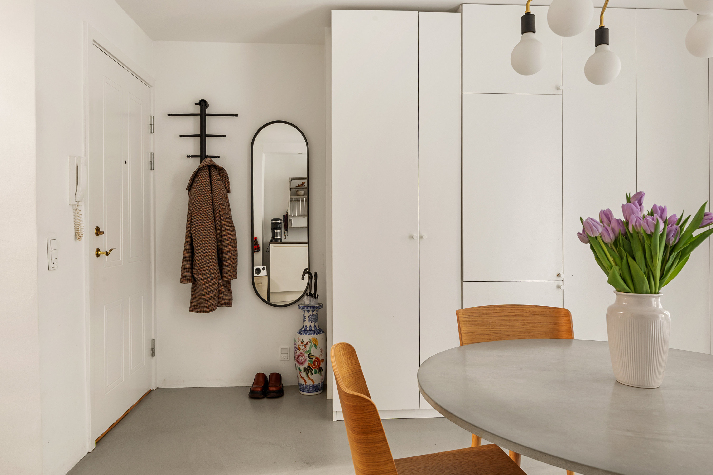 Fremhævet andet billede i fuldskærmstilstand. Billede af Peter Fabers Gade 28, st.. th., 2200 København N