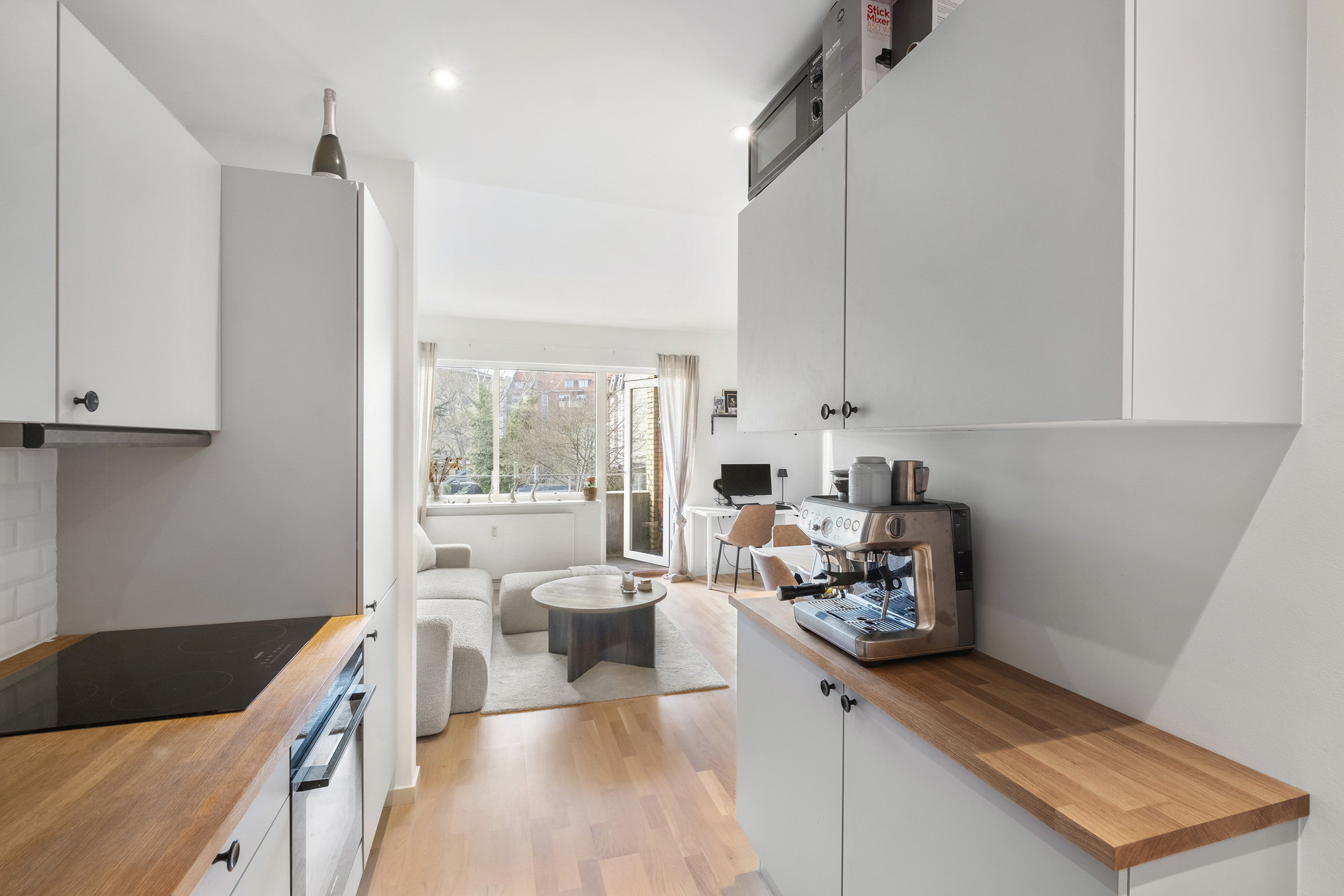 Fremhævet køkken billede i fuldskærmstilstand. Billede af Hyldegårdsvej 12, 1. 2., 2920 Charlottenlund