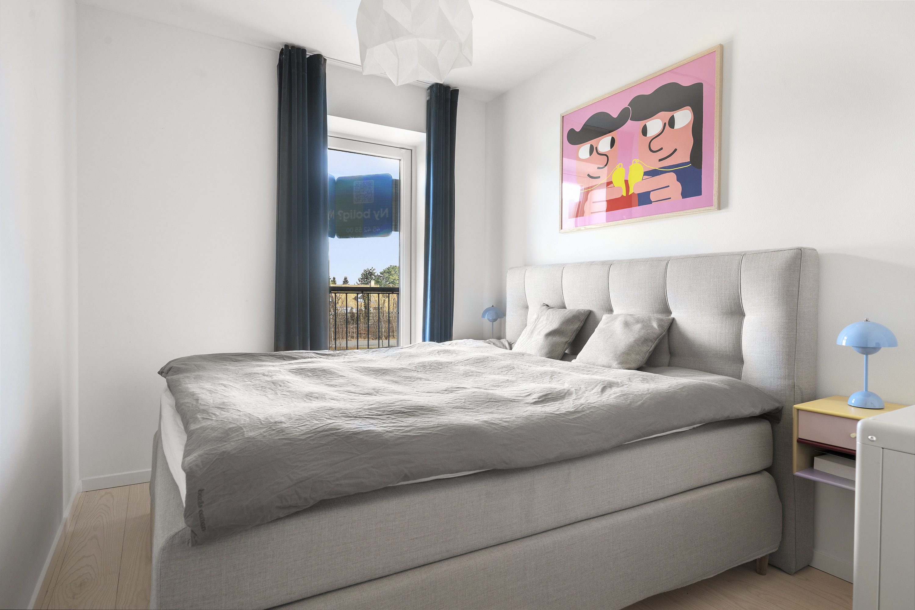 Fremhævet soveværelse billede i fuldskærmstilstand. Billede af Ralphs Vænge 45, 2950 Vedbæk