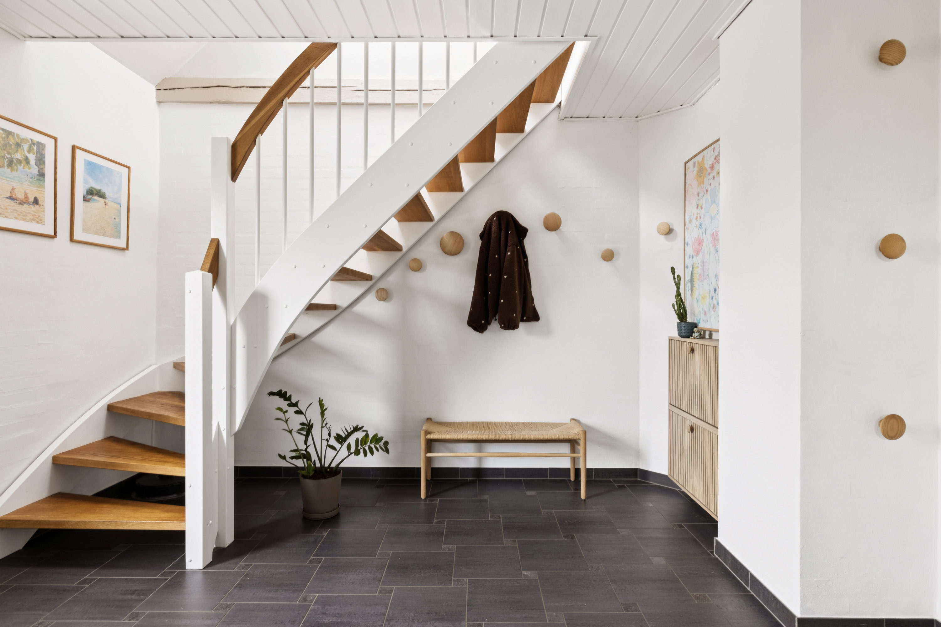 Fremhævet gang billede i fuldskærmstilstand. Billede af Rødeled Vej 1, Rimsø, 8500 Grenaa