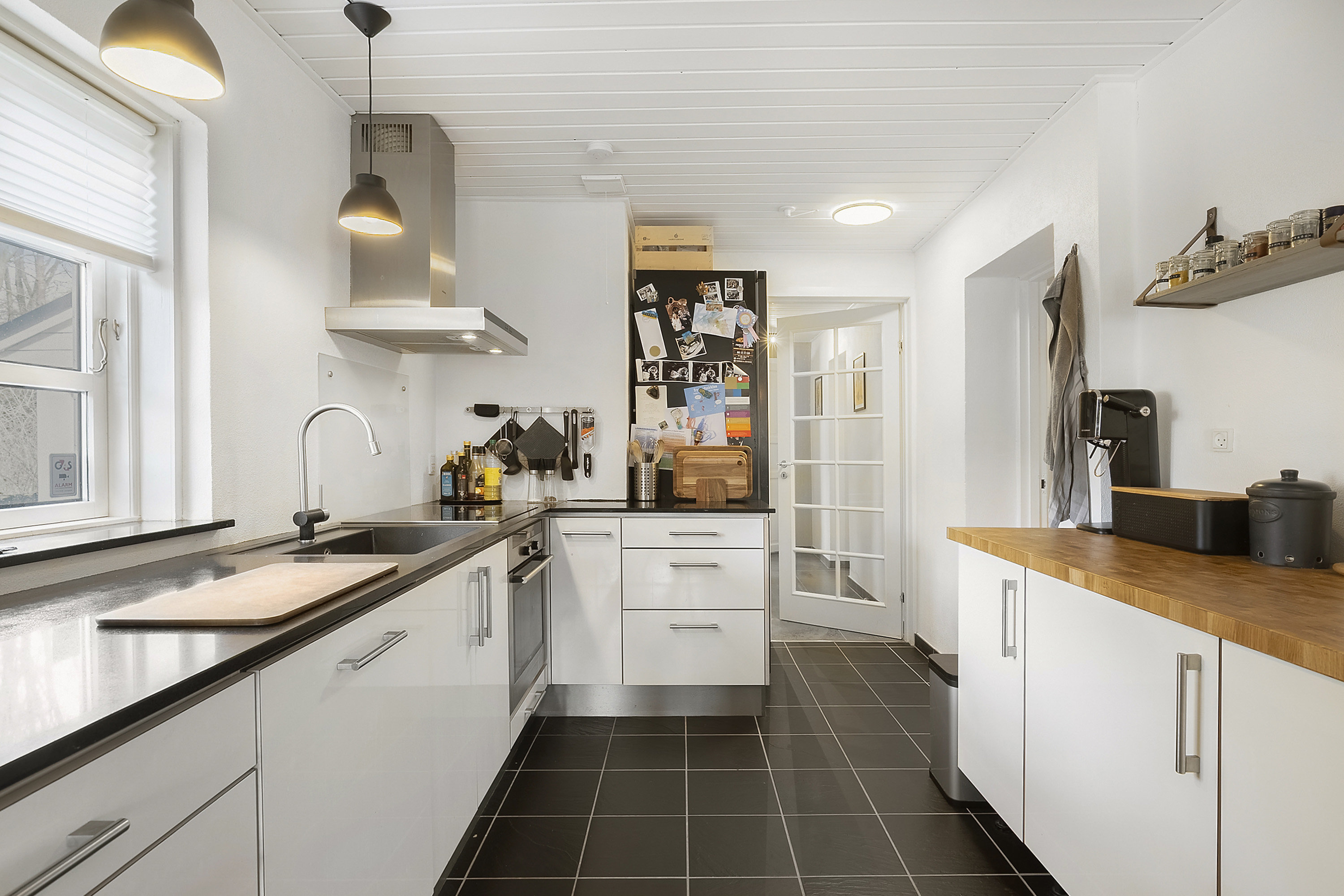 Fremhævet køkken billede i fuldskærmstilstand. Billede af Broløkkevej 39, Sanderum, 5250 Odense SV