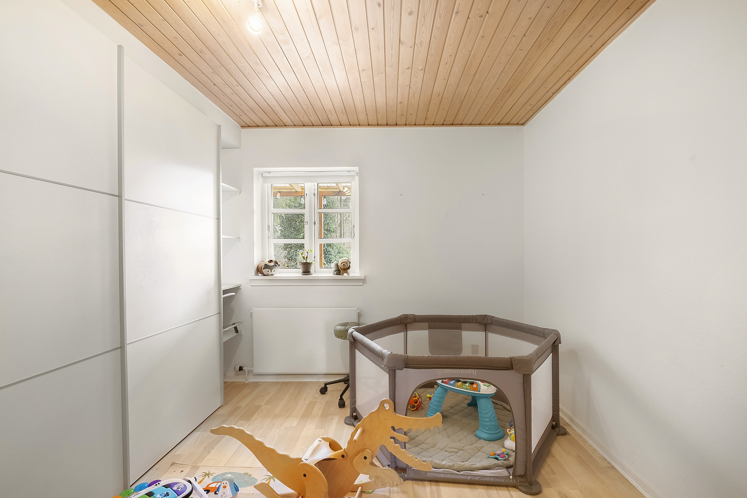 Fremhævet værelse billede i fuldskærmstilstand. Billede af Broløkkevej 39, Sanderum, 5250 Odense SV