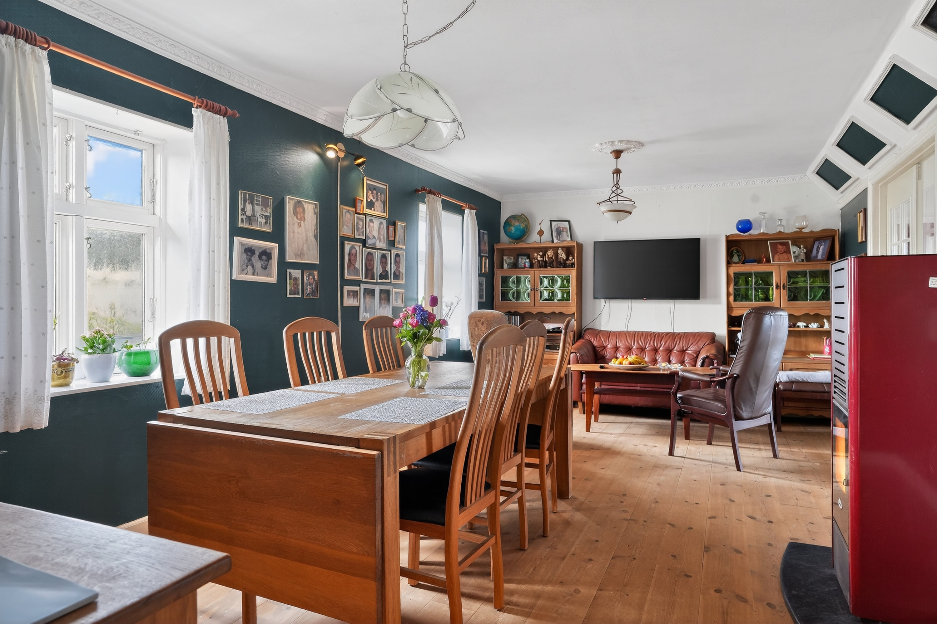 Fremhævet spisestue billede i fuldskærmstilstand. Billede af Kvarmløsevej 145, Kvarmløse, 4340 Tølløse