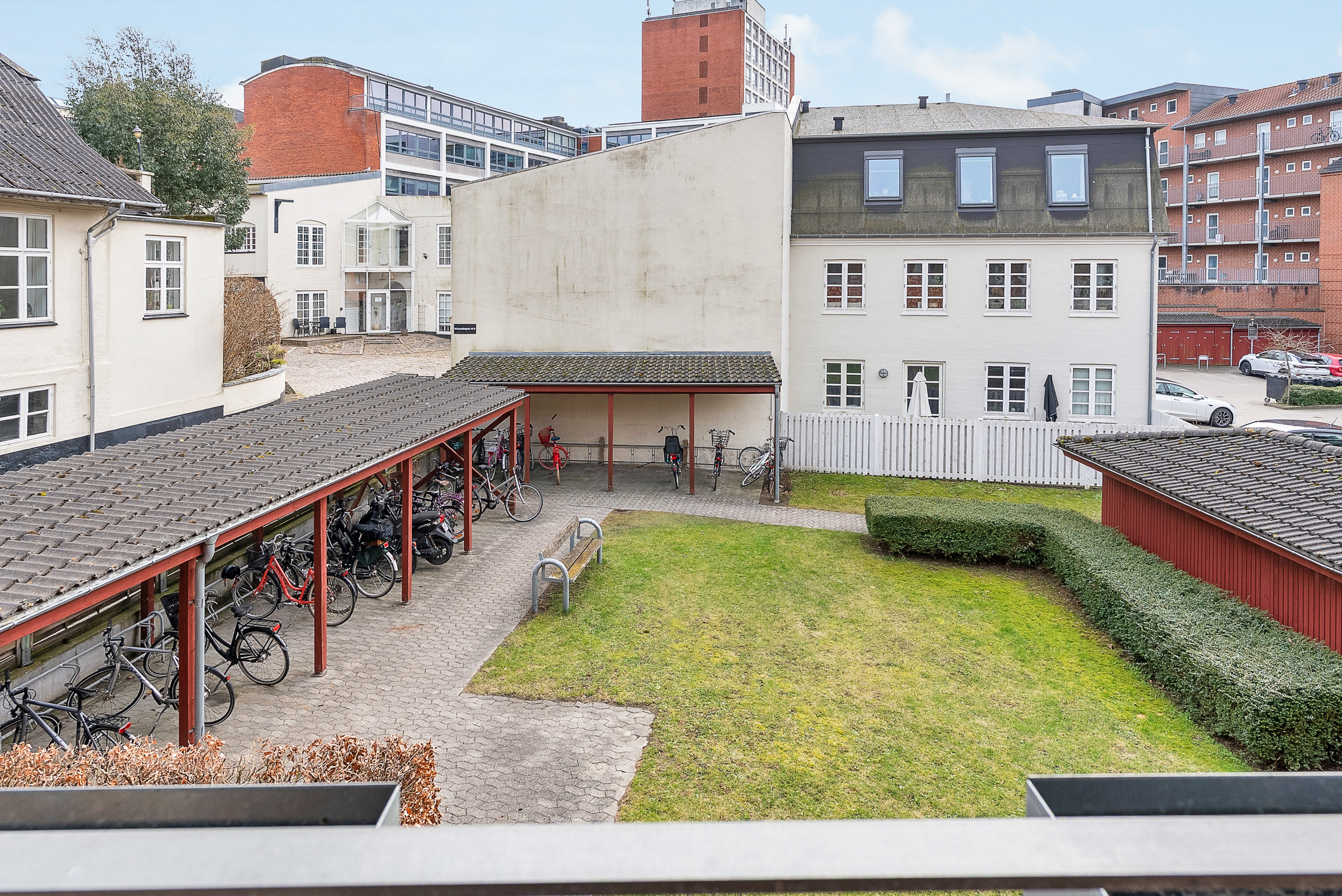 Fremhævet have billede i fuldskærmstilstand. Billede af Buchwaldsgade 13B, 1. 8., 5000 Odense C