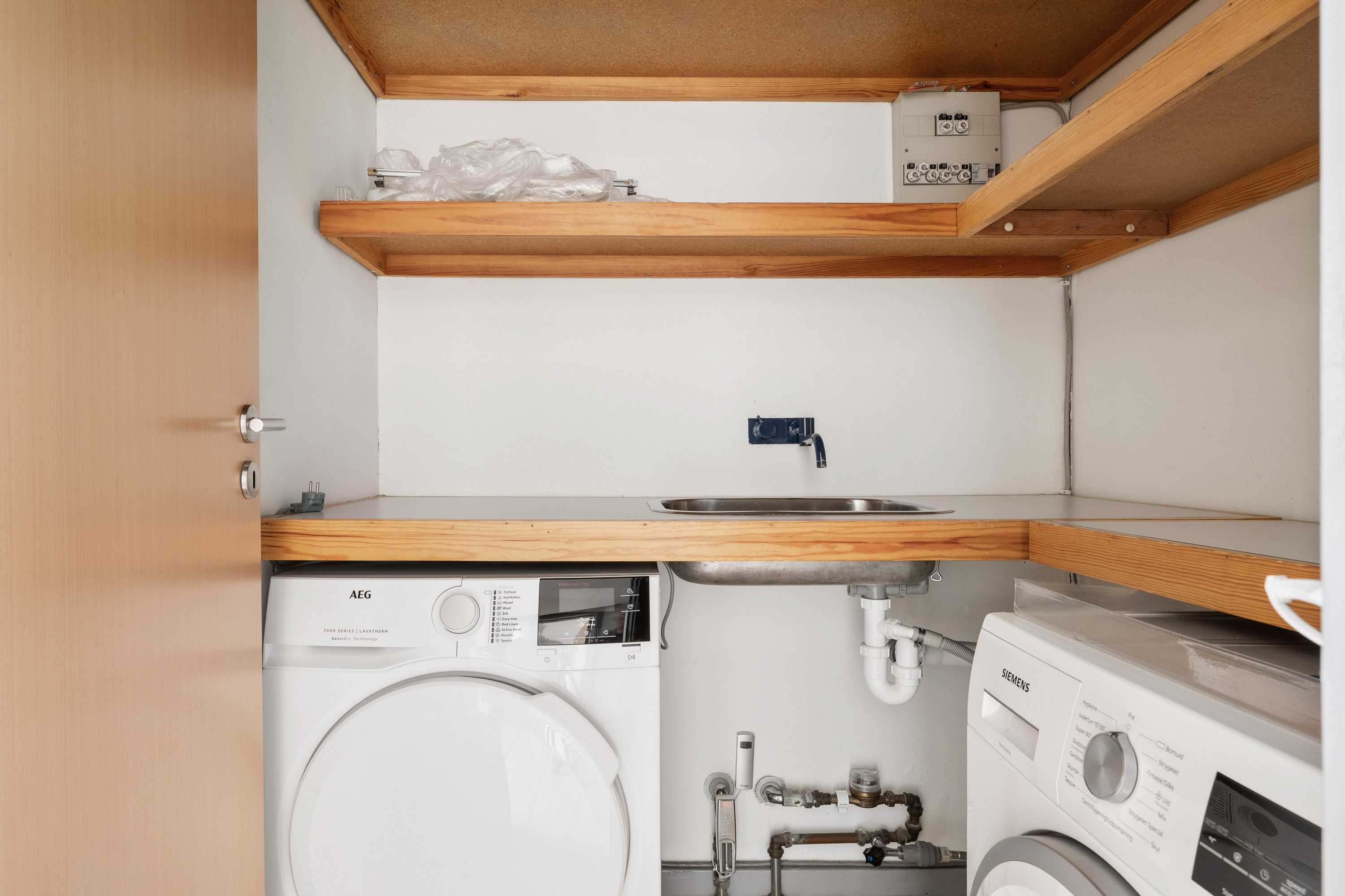 Fremhævet badeværelse billede i fuldskærmstilstand. Billede af Kantorvænget 9, 1. 215., 8240 Risskov