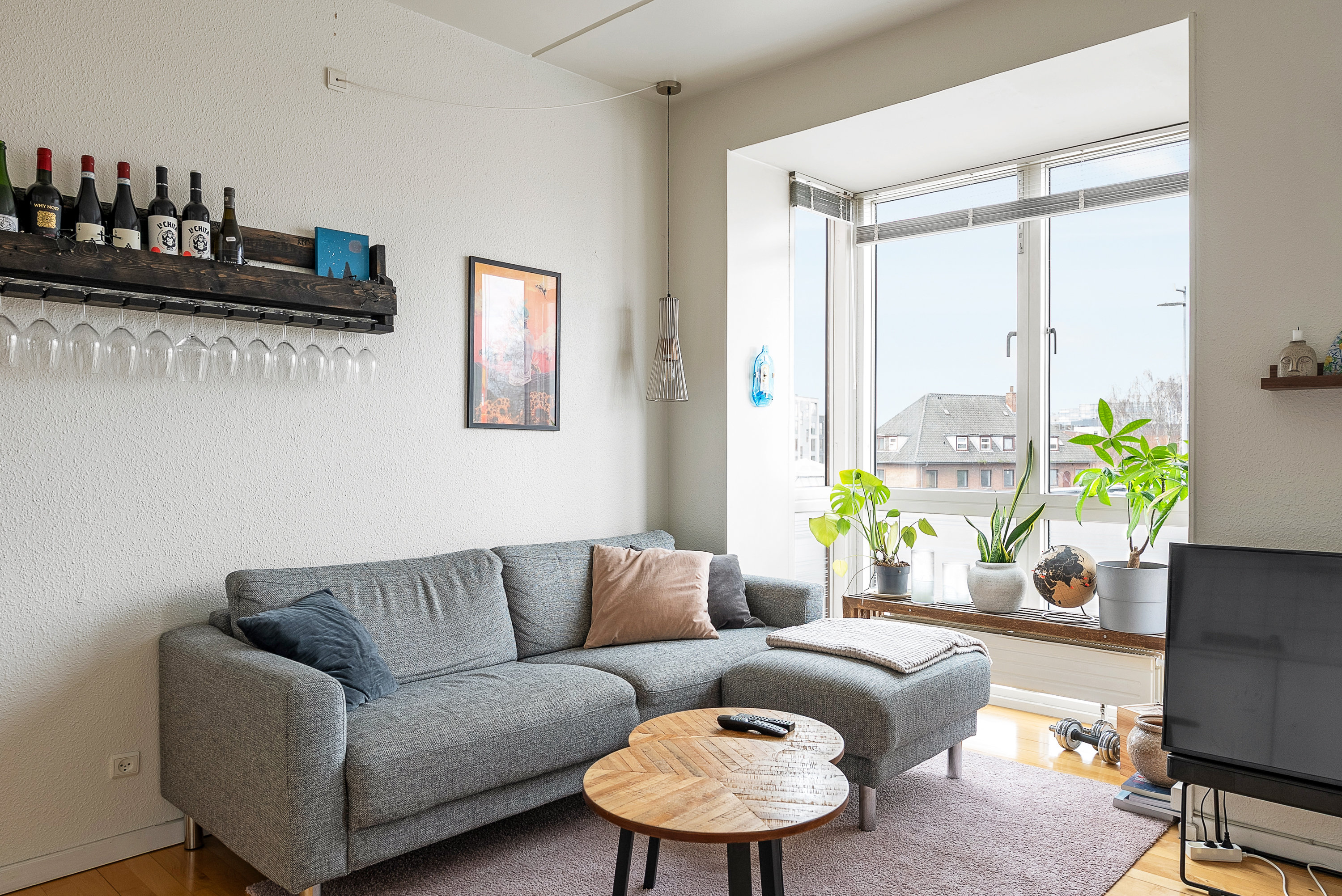 Fremhævet stue billede i fuldskærmstilstand. Billede af Buchwaldsgade 13B, 1. 8., 5000 Odense C