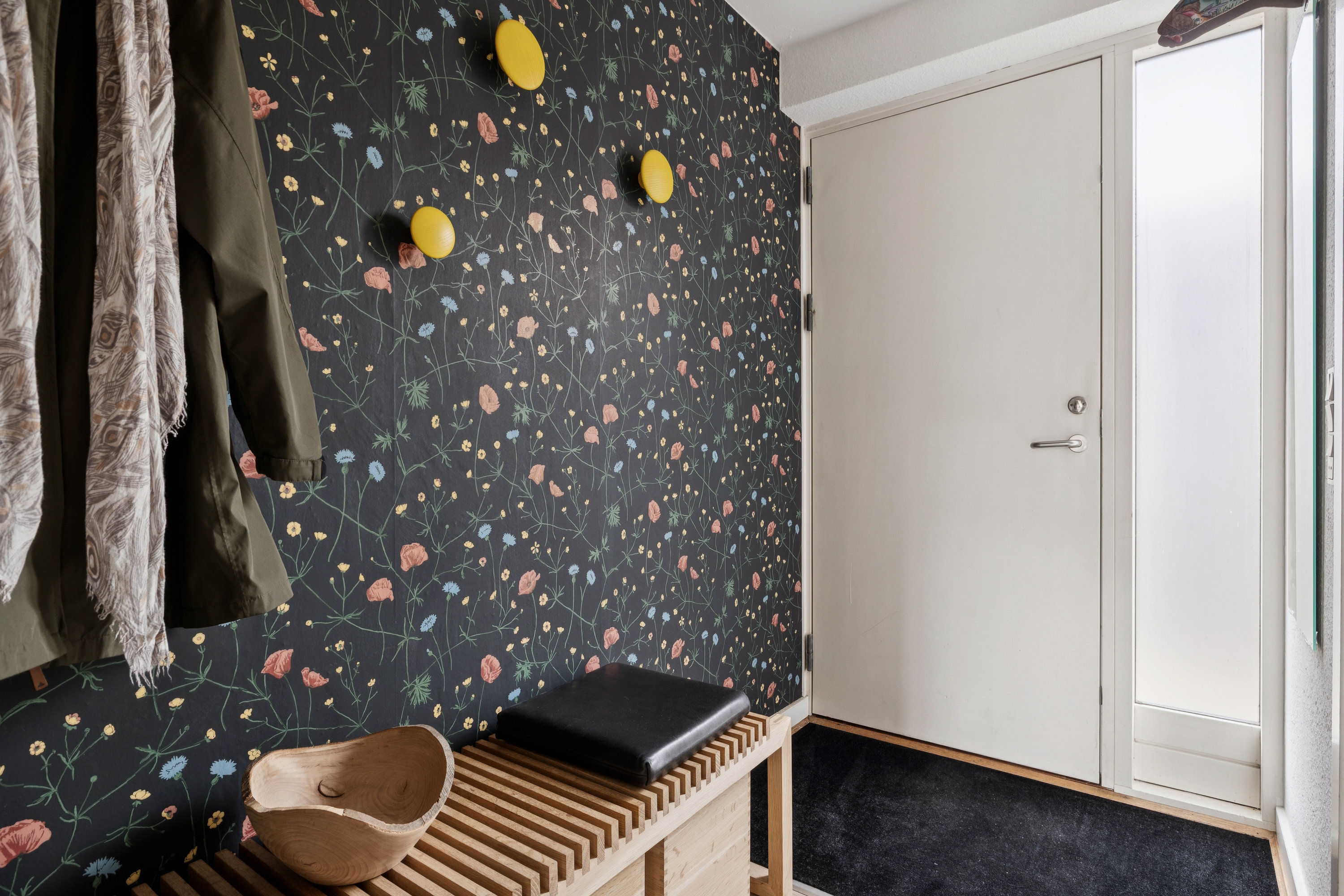 Fremhævet entré billede i fuldskærmstilstand. Billede af Vesterparken 61, 8660 Skanderborg