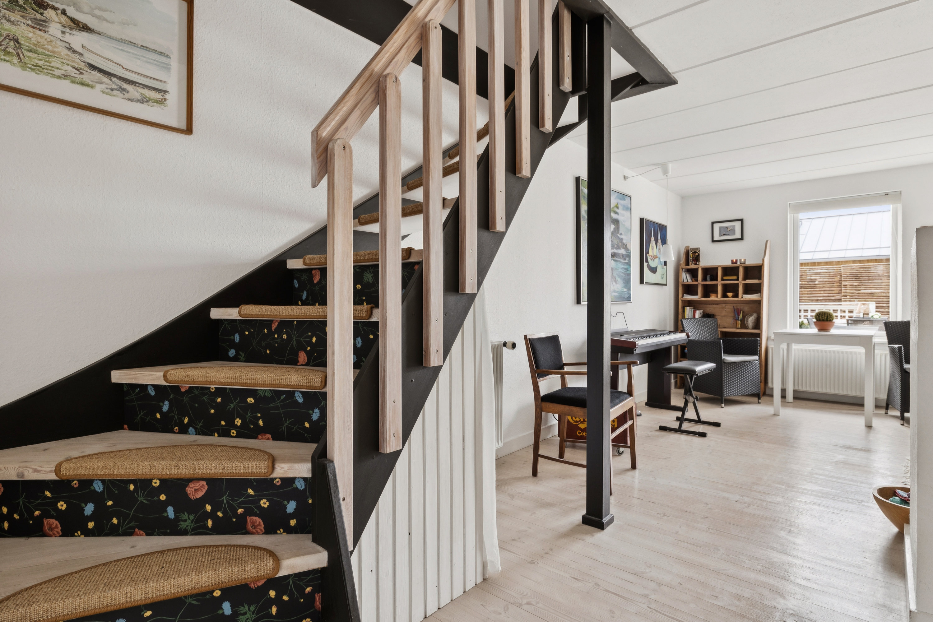 Fremhævet trappe billede i fuldskærmstilstand. Billede af Vesterparken 61, 8660 Skanderborg