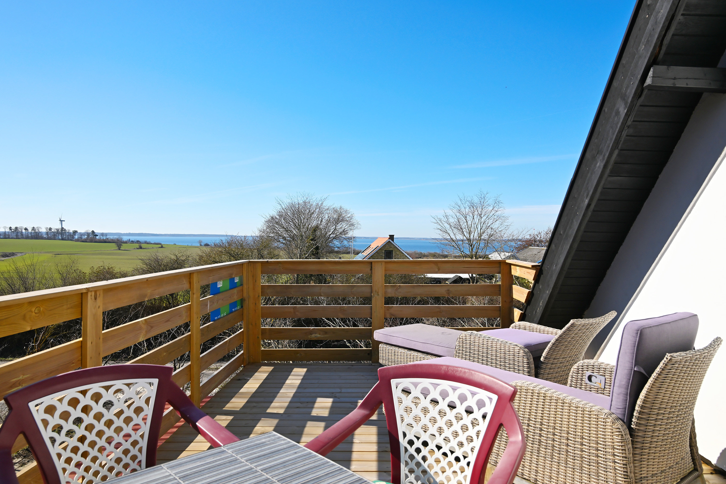 Fremhævet altan billede i fuldskærmstilstand. Billede af Væggerløsevej 13A, 4873 Væggerløse