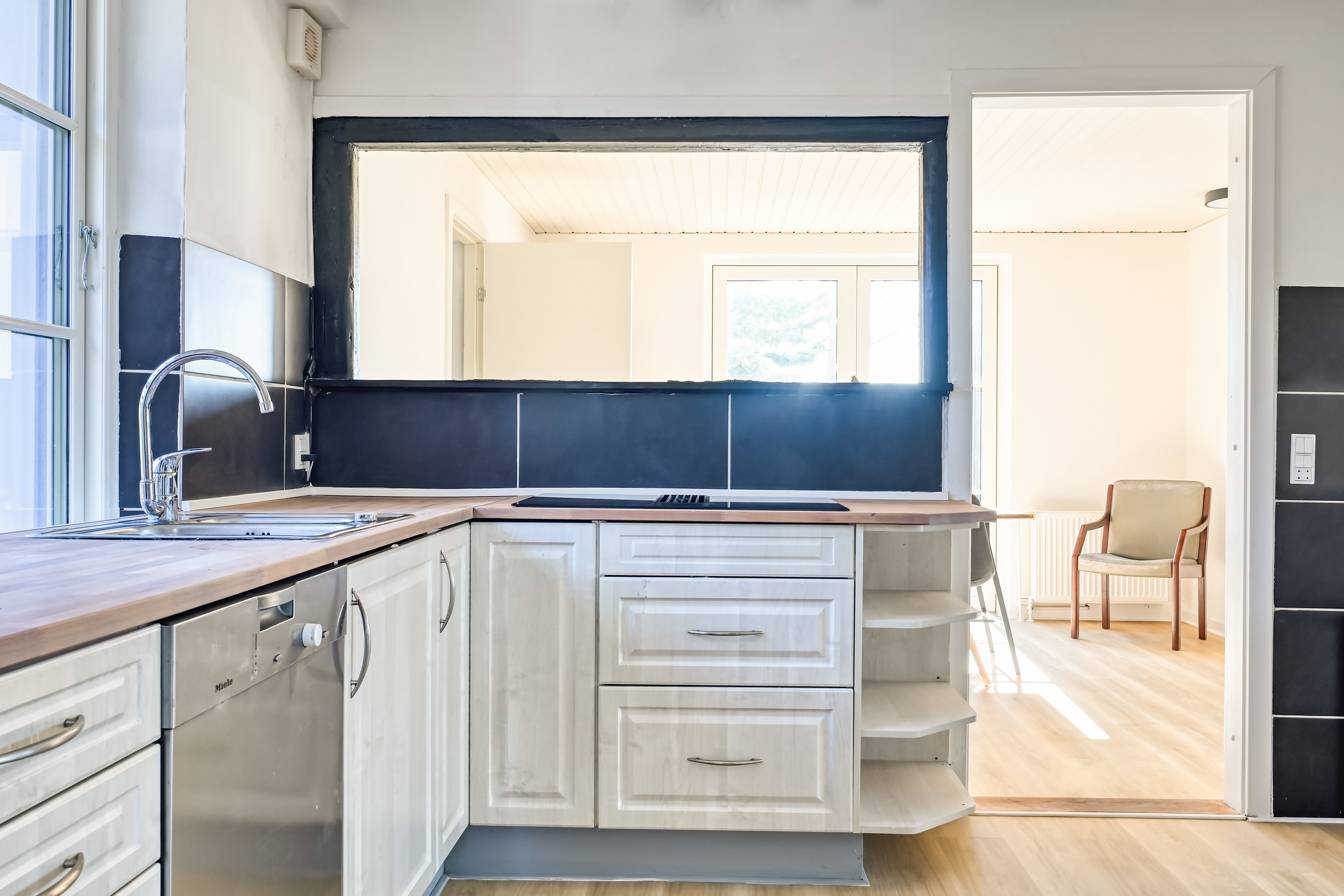 Fremhævet køkken billede i fuldskærmstilstand. Billede af Væggerløsevej 13A, 4873 Væggerløse