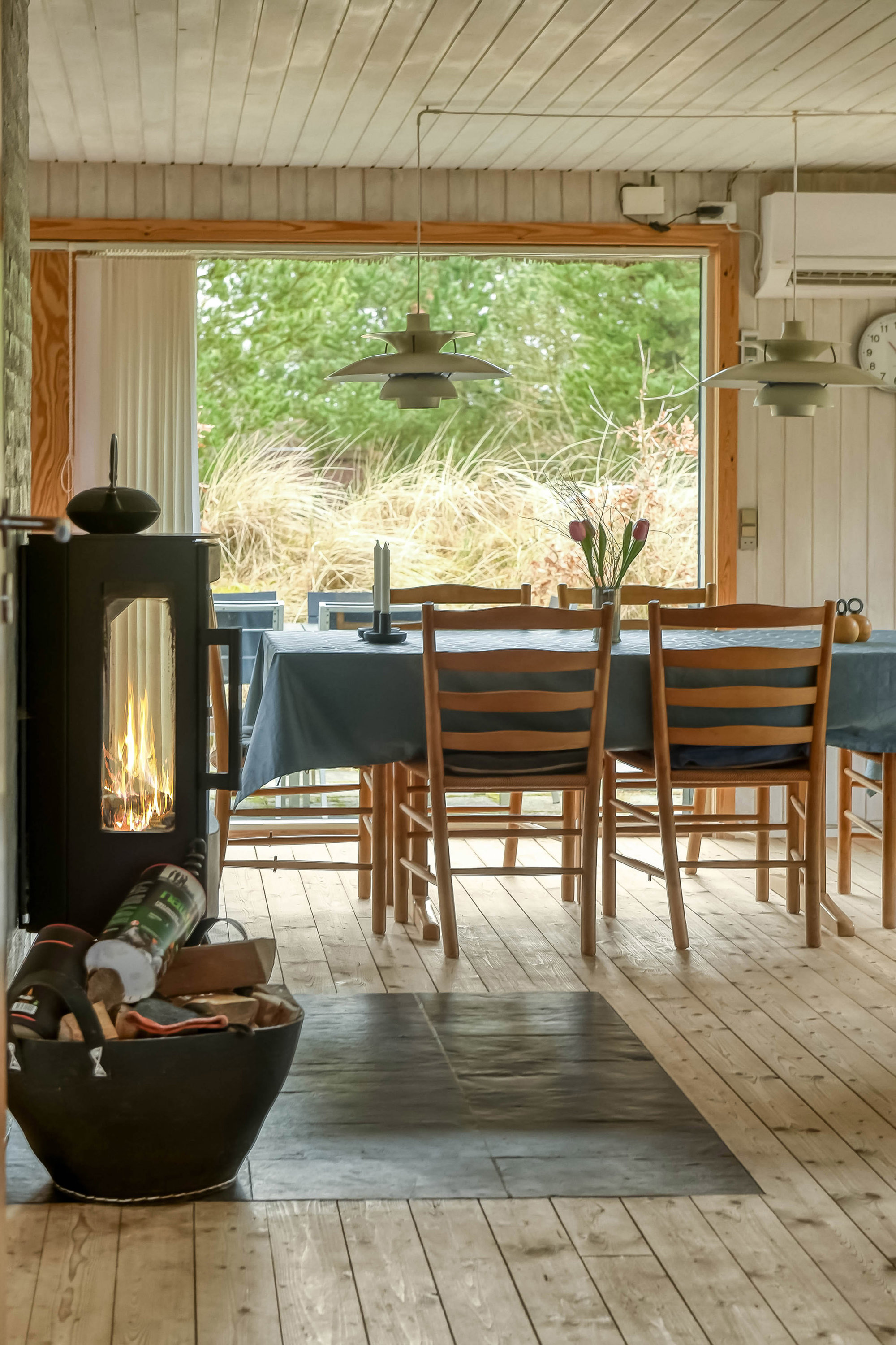 Fremhævet stue billede i fuldskærmstilstand. Billede af Lyngvej 4, Grærup, 6840 Oksbøl