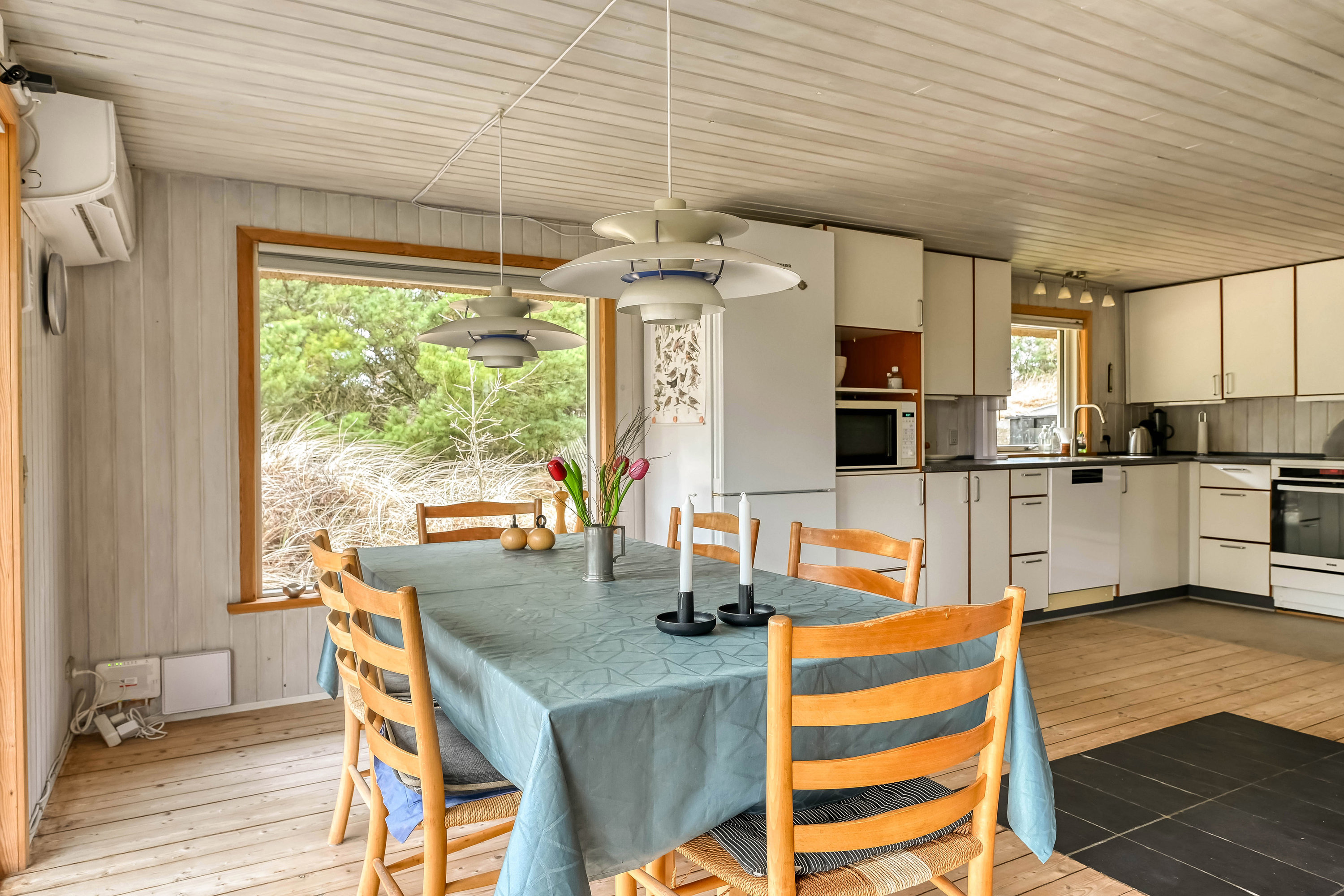 Fremhævet stue billede i fuldskærmstilstand. Billede af Lyngvej 4, Grærup, 6840 Oksbøl