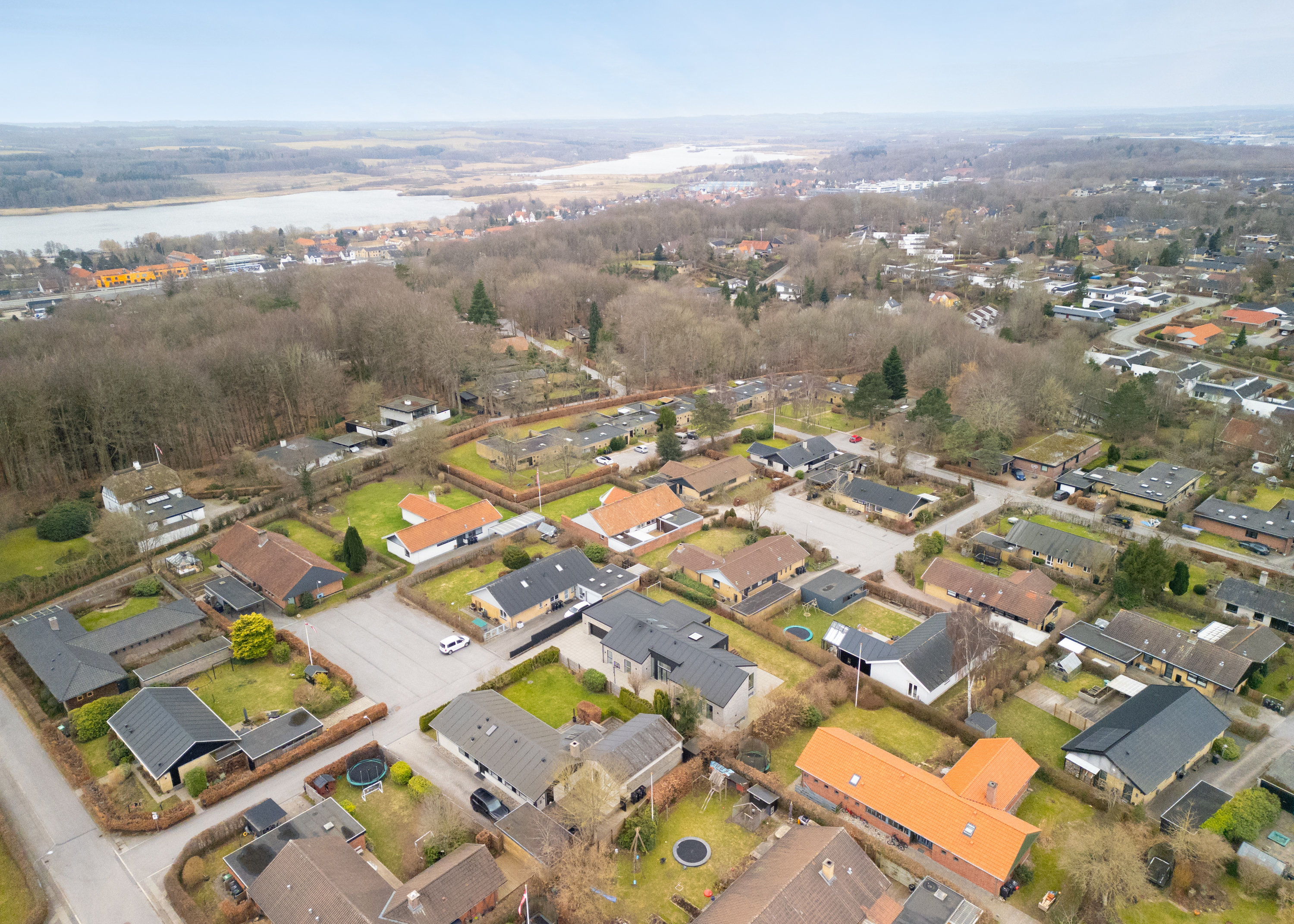 Fremhævet  billede i fuldskærmstilstand. Billede af Egebjergvej 83, 8220 Brabrand