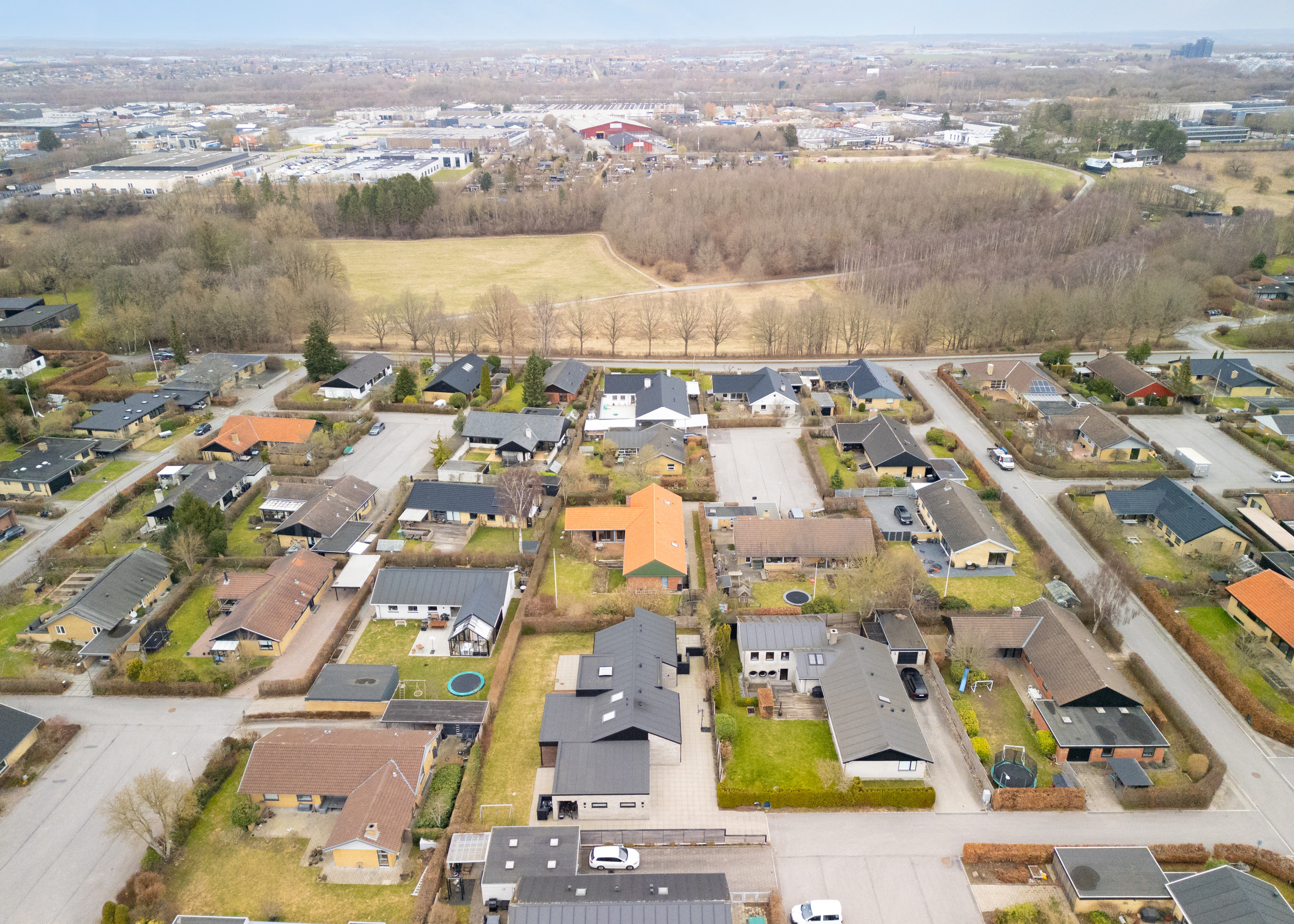 Fremhævet  billede i fuldskærmstilstand. Billede af Egebjergvej 83, 8220 Brabrand