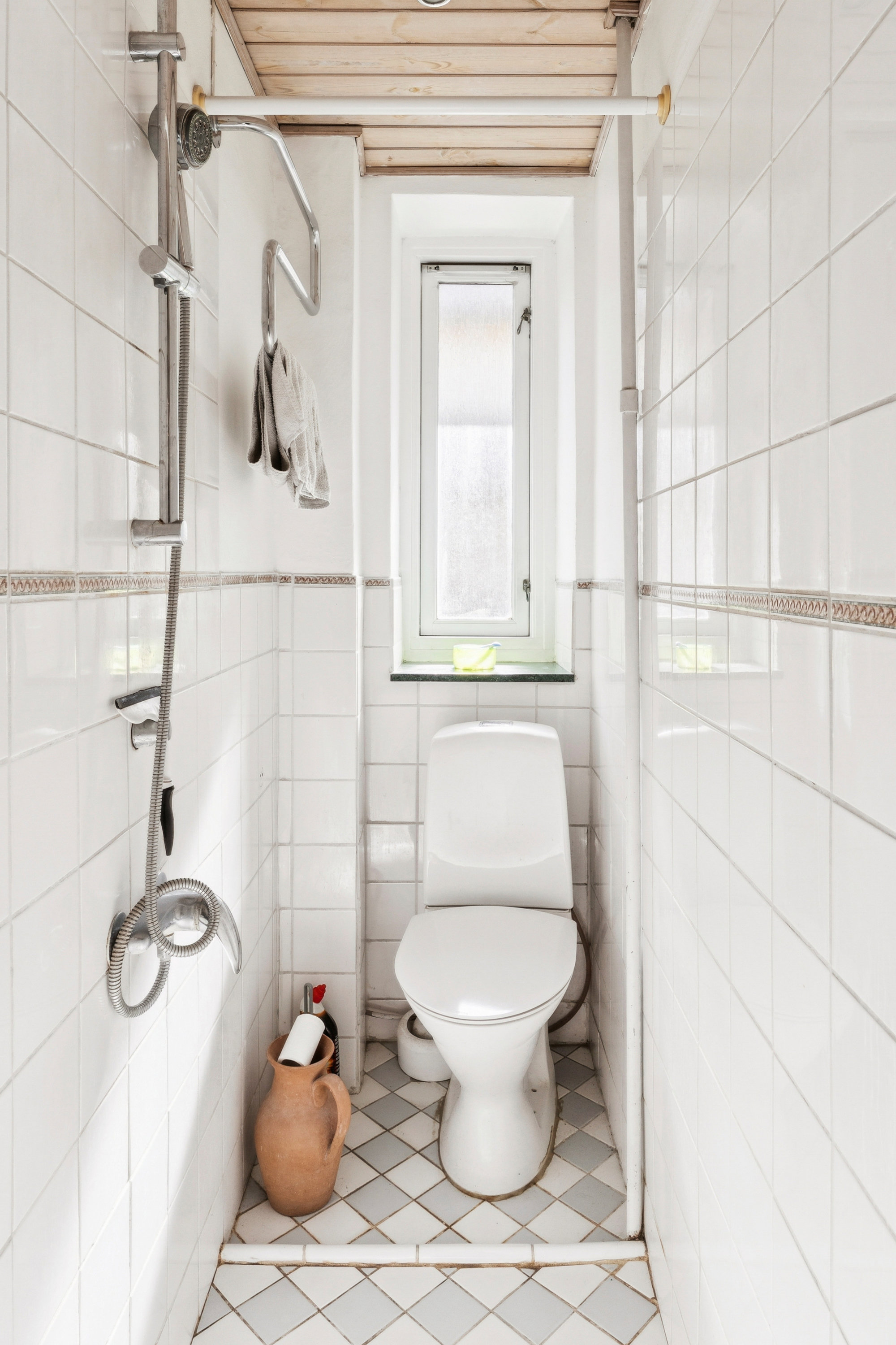 Fremhævet badeværelse billede i fuldskærmstilstand. Billede af Marstalsgade 44, 3. th., 2100 København Ø